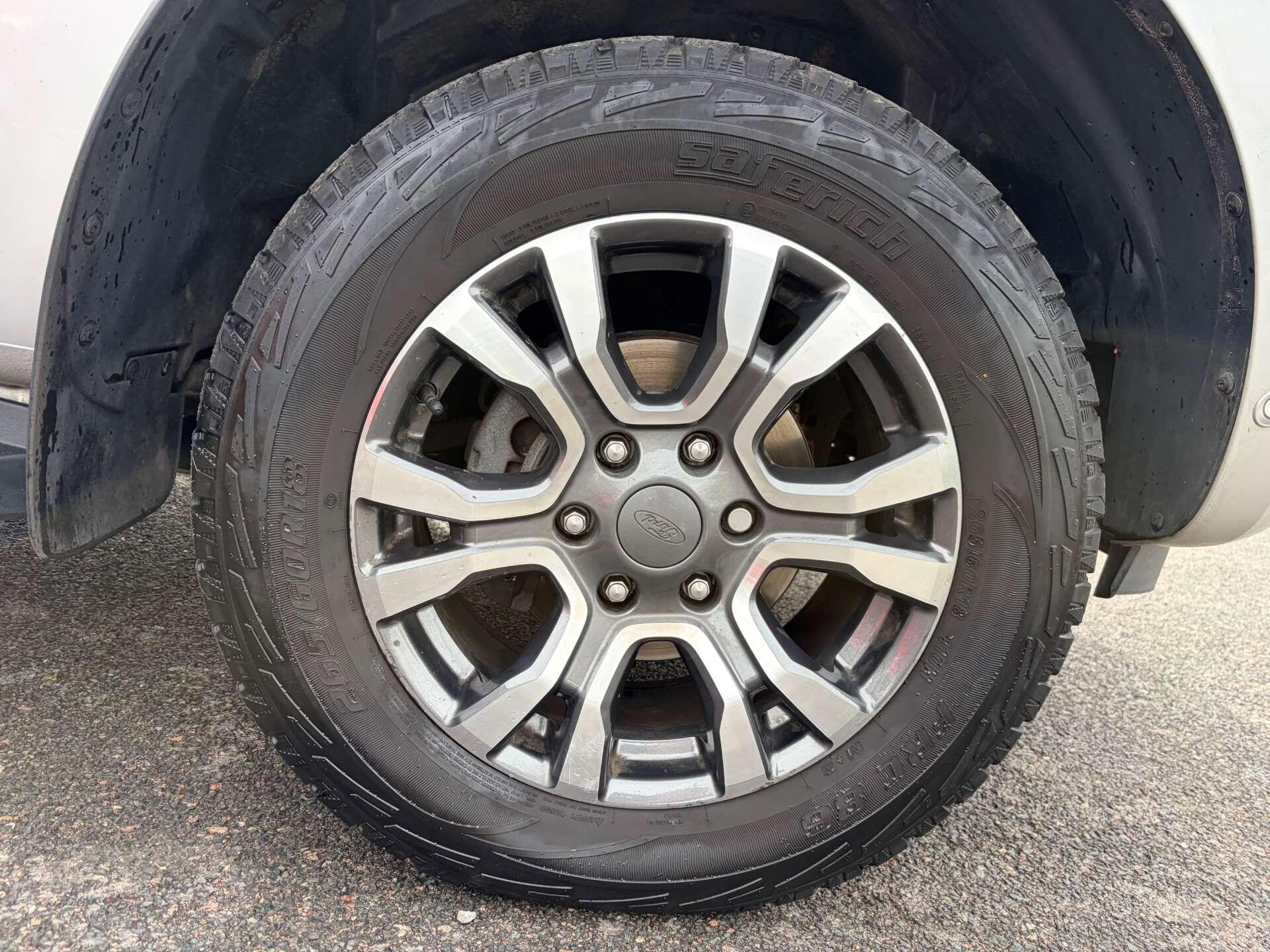 Ford Ranger view 10