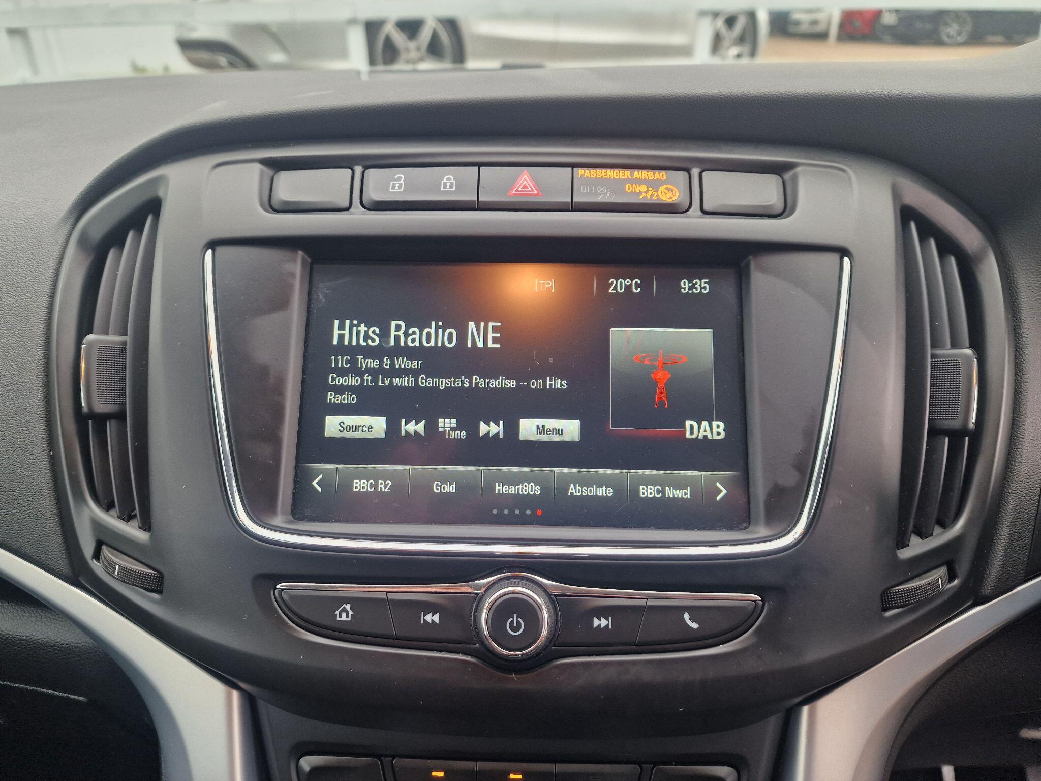 Vauxhall Zafira Tourer view 46