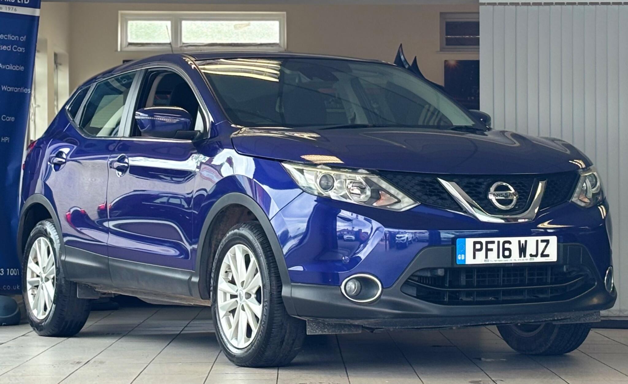 2016 Nissan Qashqai in Blue for sale