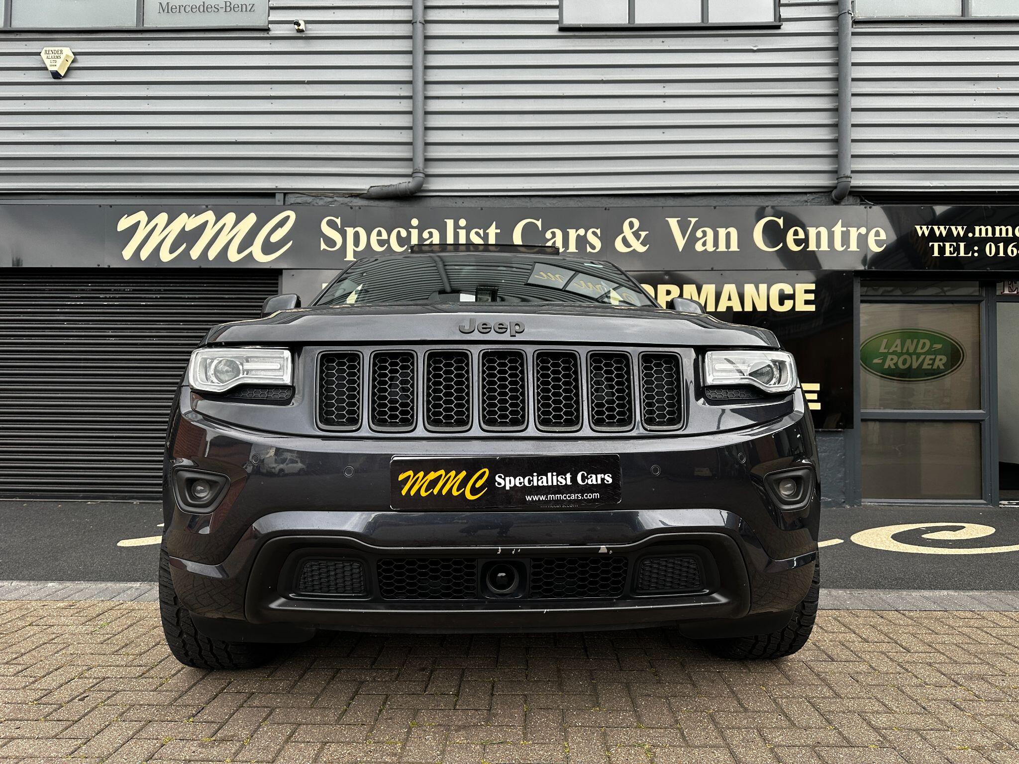 Jeep Grand Cherokee view 34