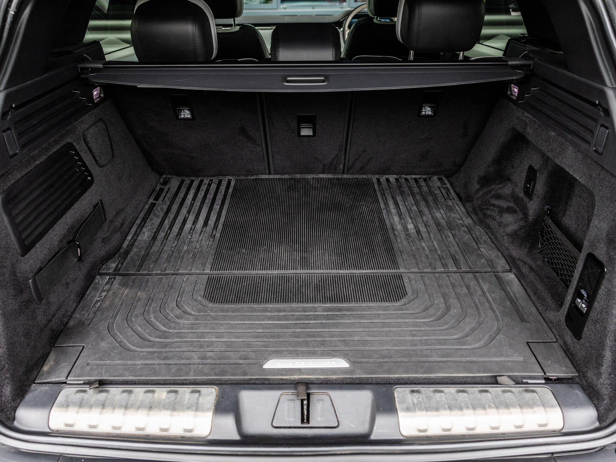 Land Rover Range Rover Sport view 34
