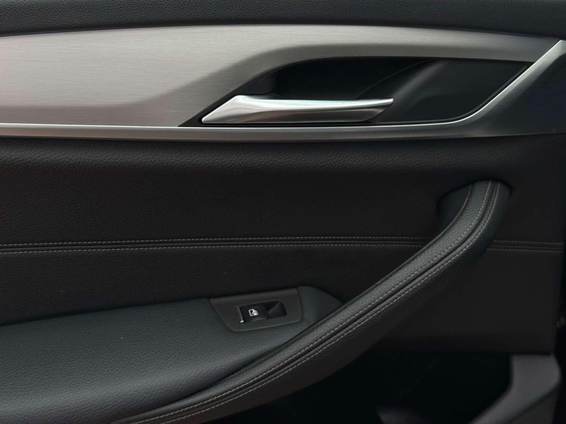 BMW 5 Series view 34