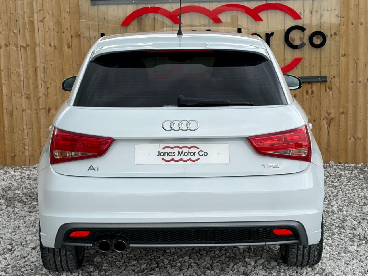 Audi A1 view 5