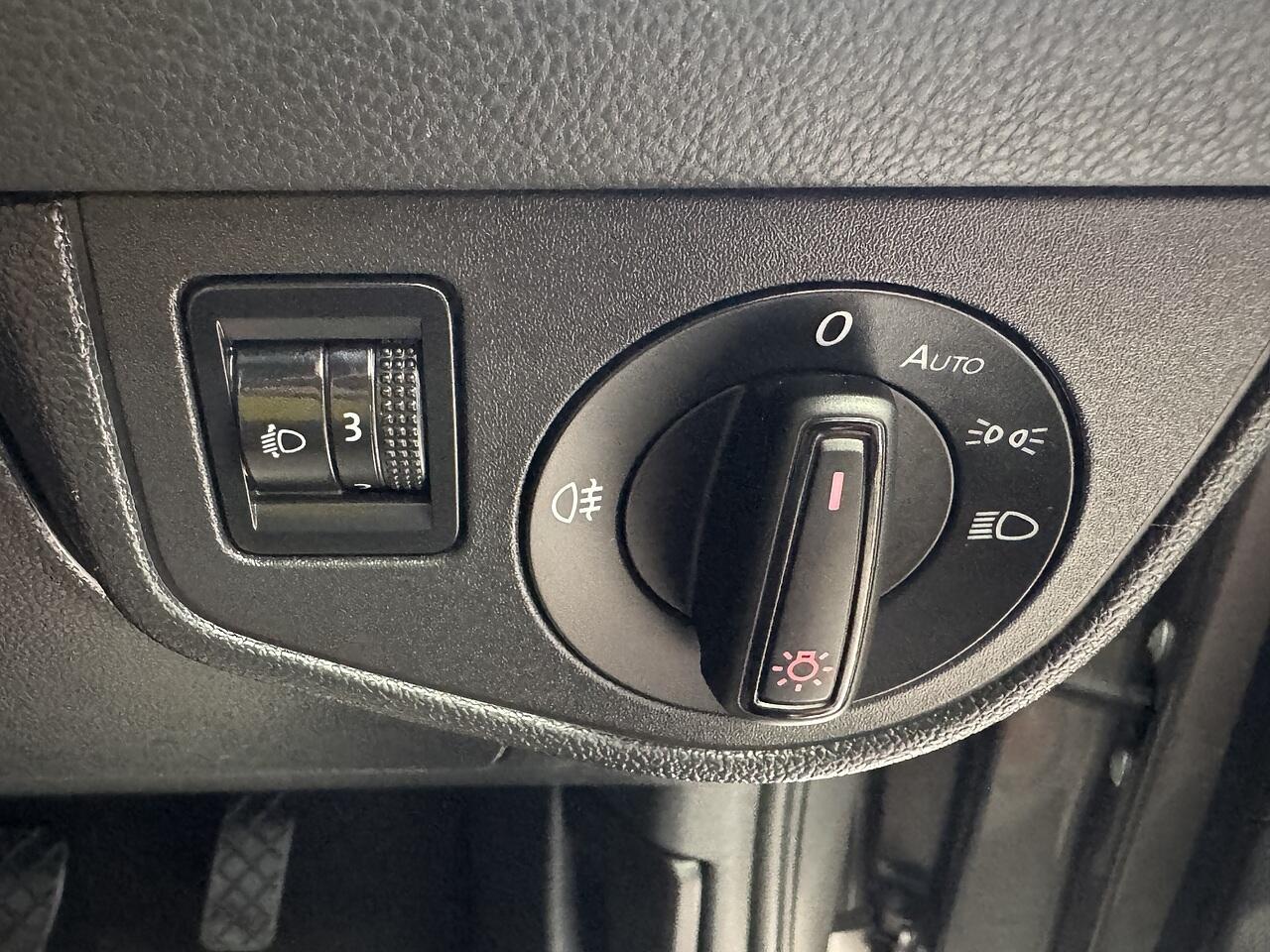 Volkswagen Polo view 25
