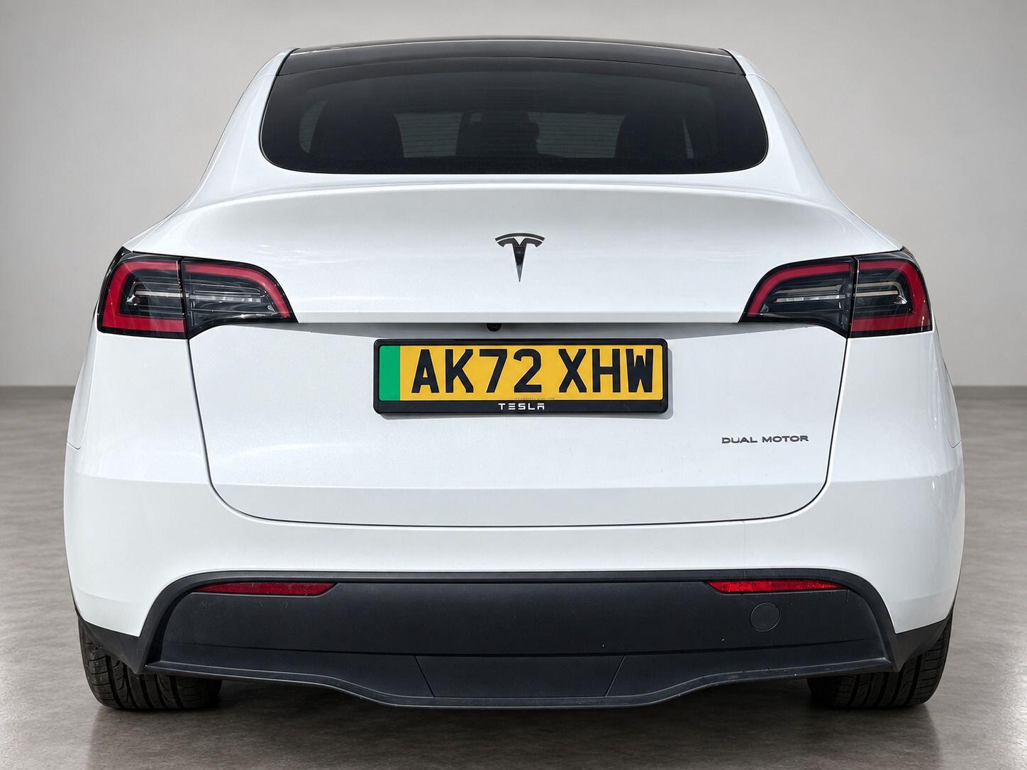 Tesla Model Y view 10