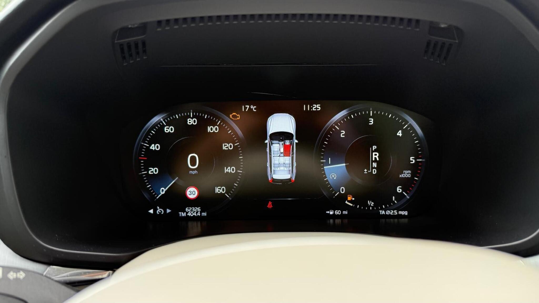 Volvo XC60 view 18