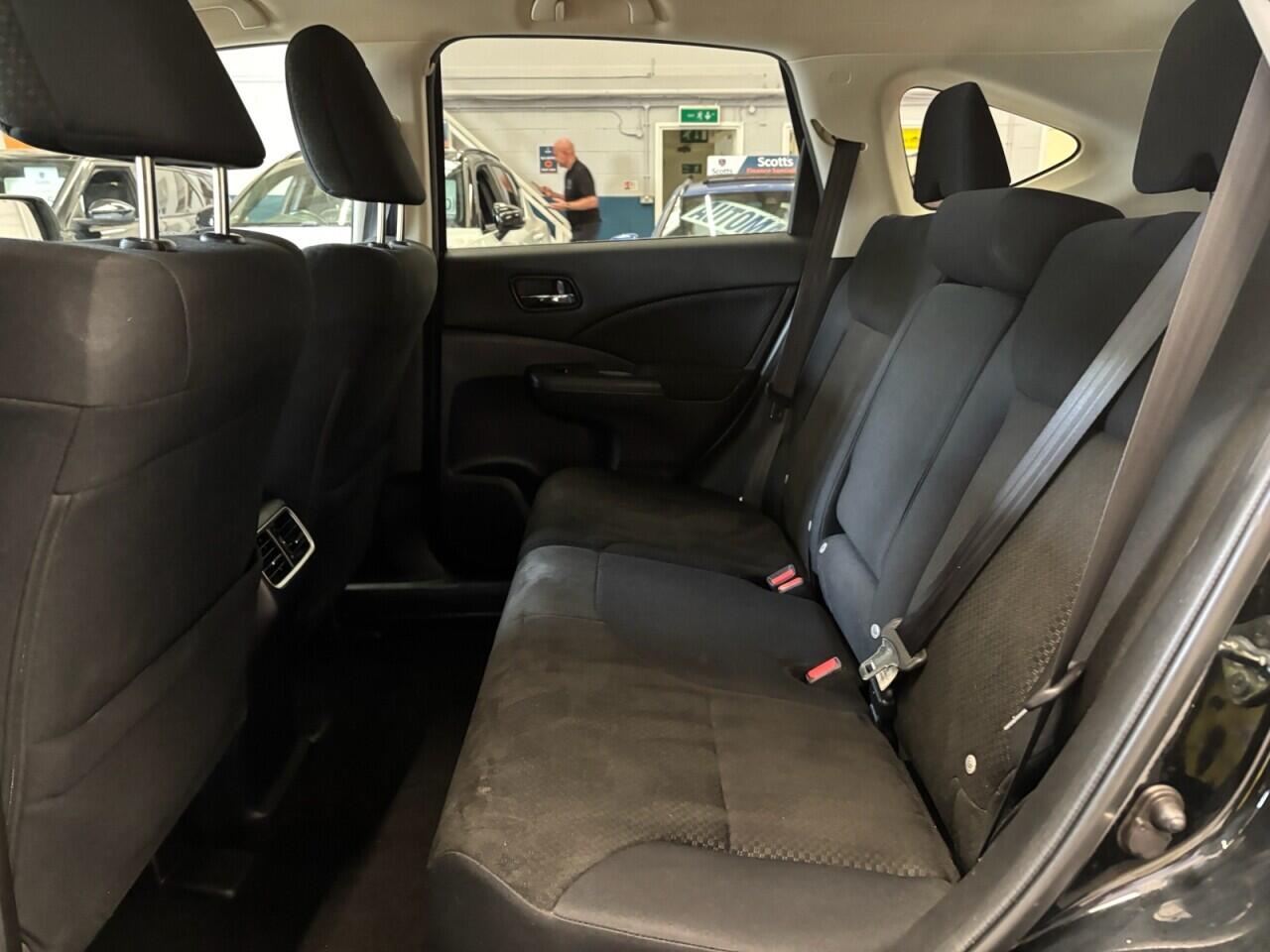 Honda CR-V view 20