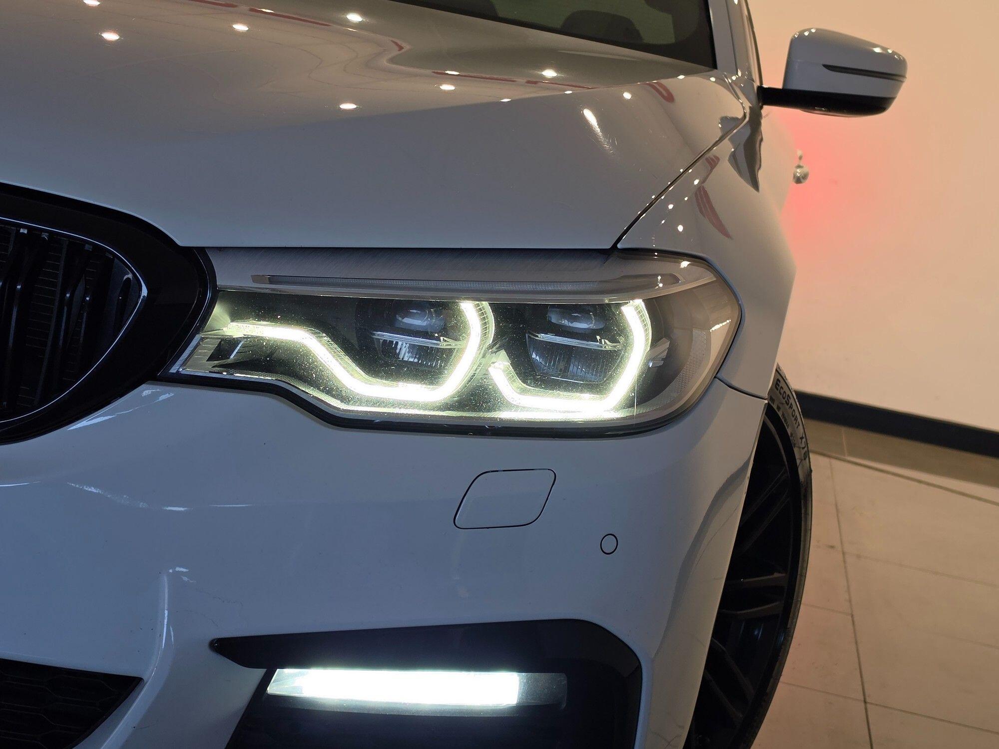 BMW 5 Series view 57