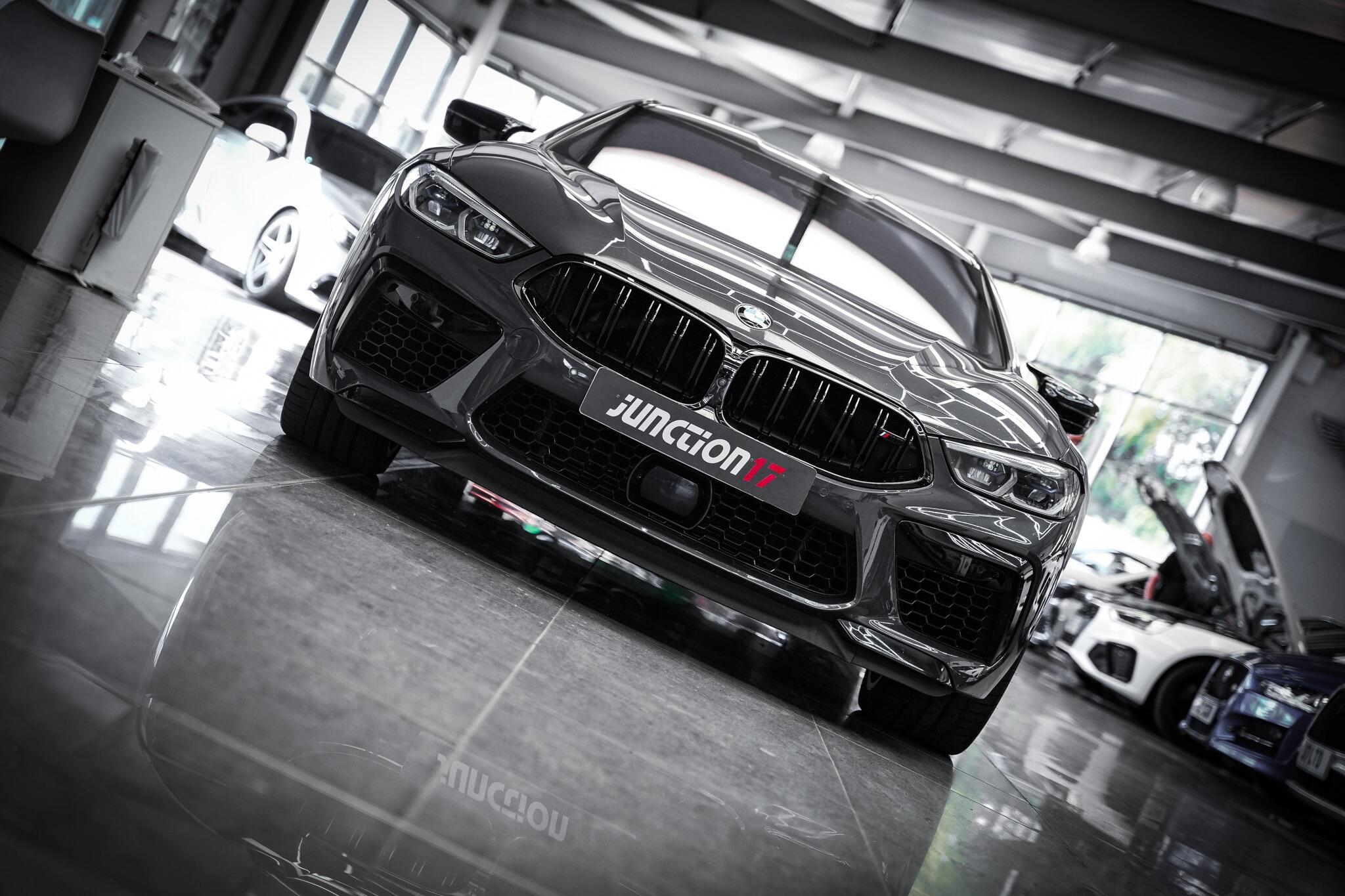 BMW M8 view 4