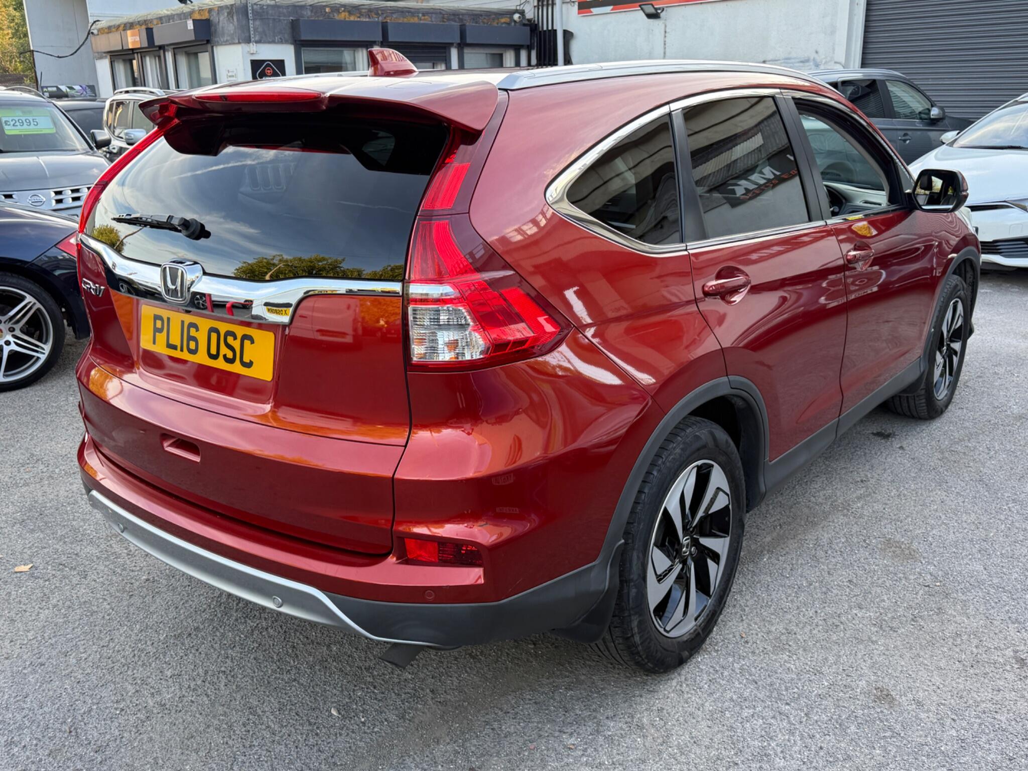 Honda CR-V - Image 18