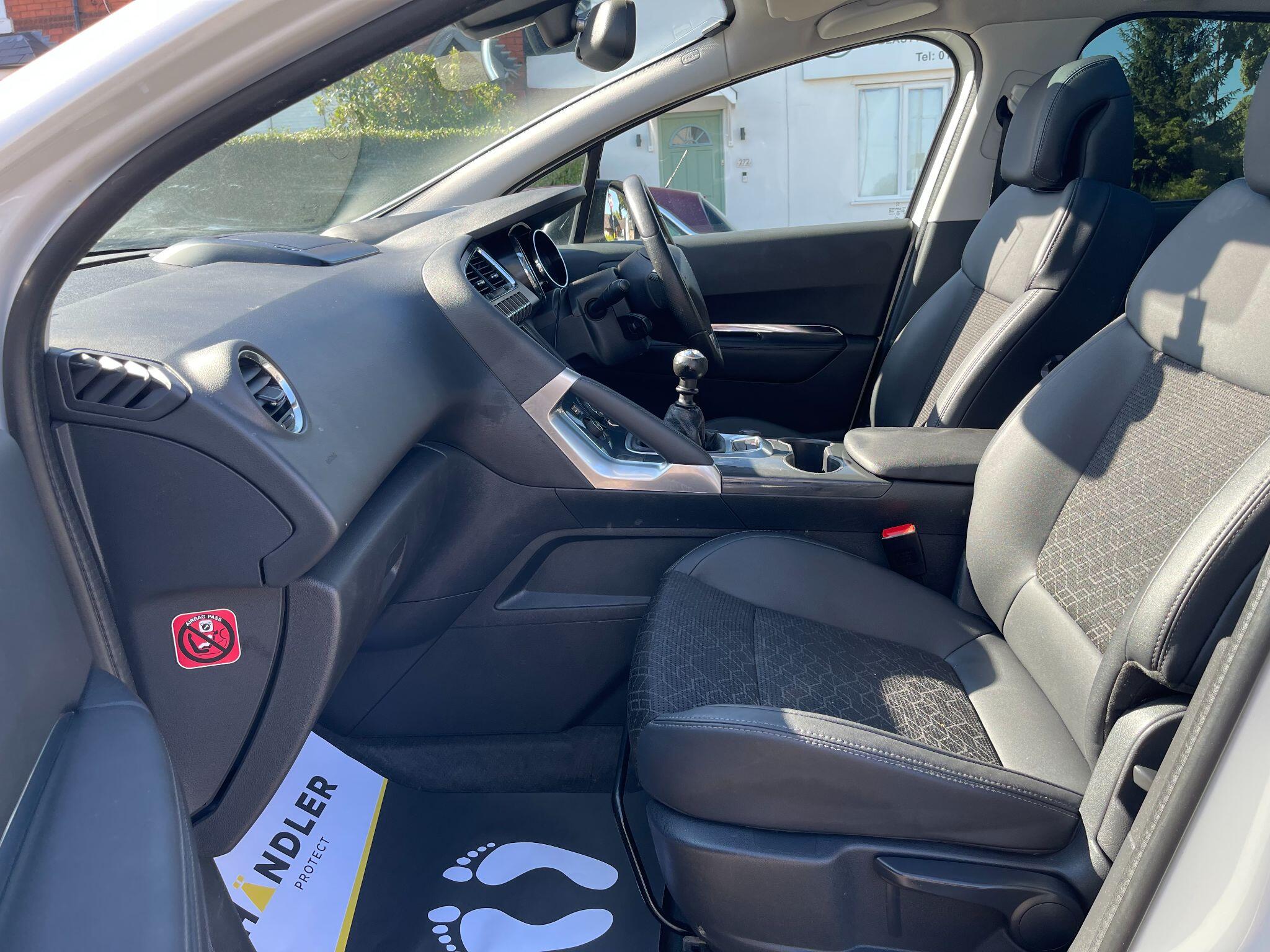 Peugeot 3008 view 36