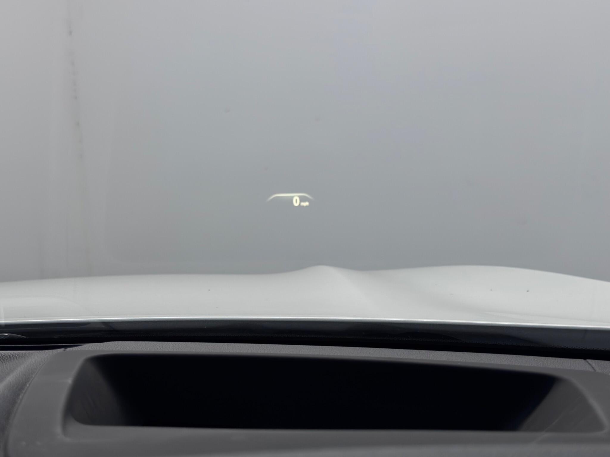 BMW X4 view 9