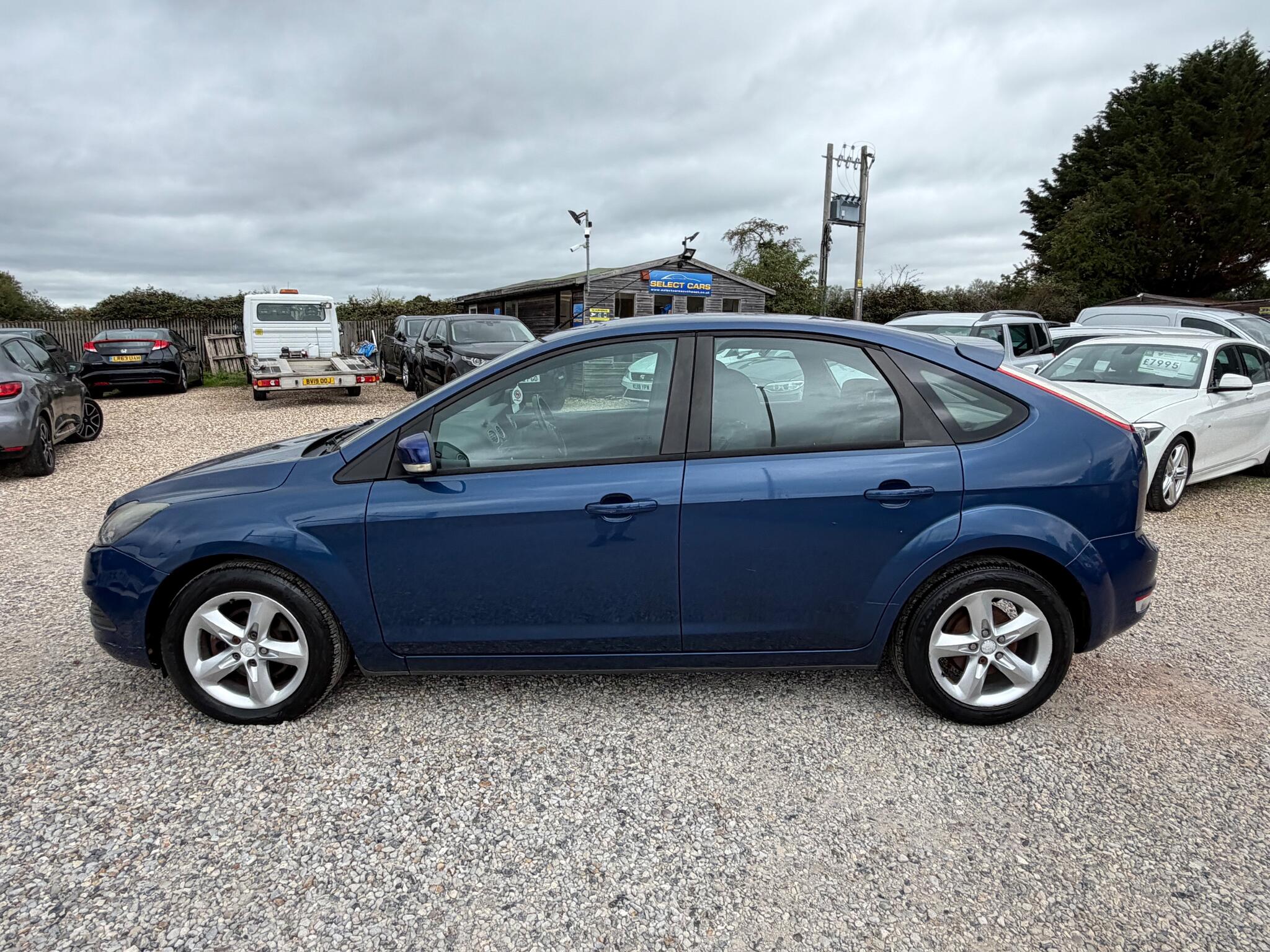 Ford Focus view 6