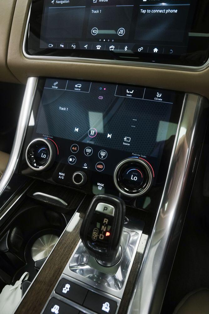 Land Rover Range Rover Sport view 28