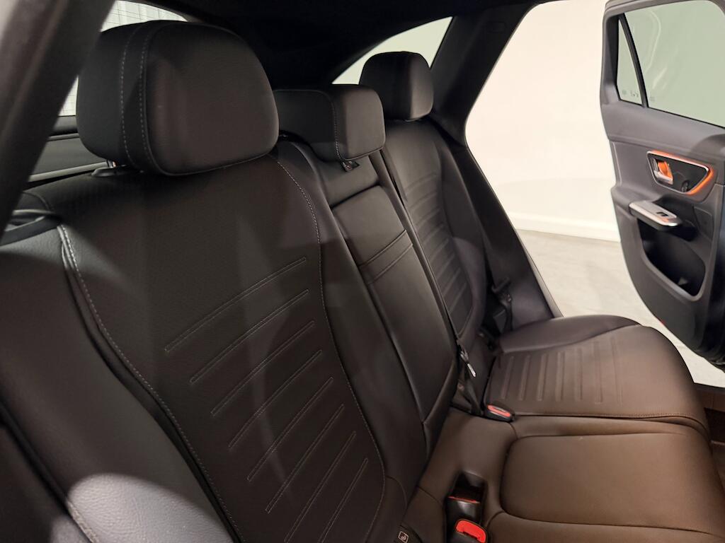 Mercedes-Benz GLC view 37