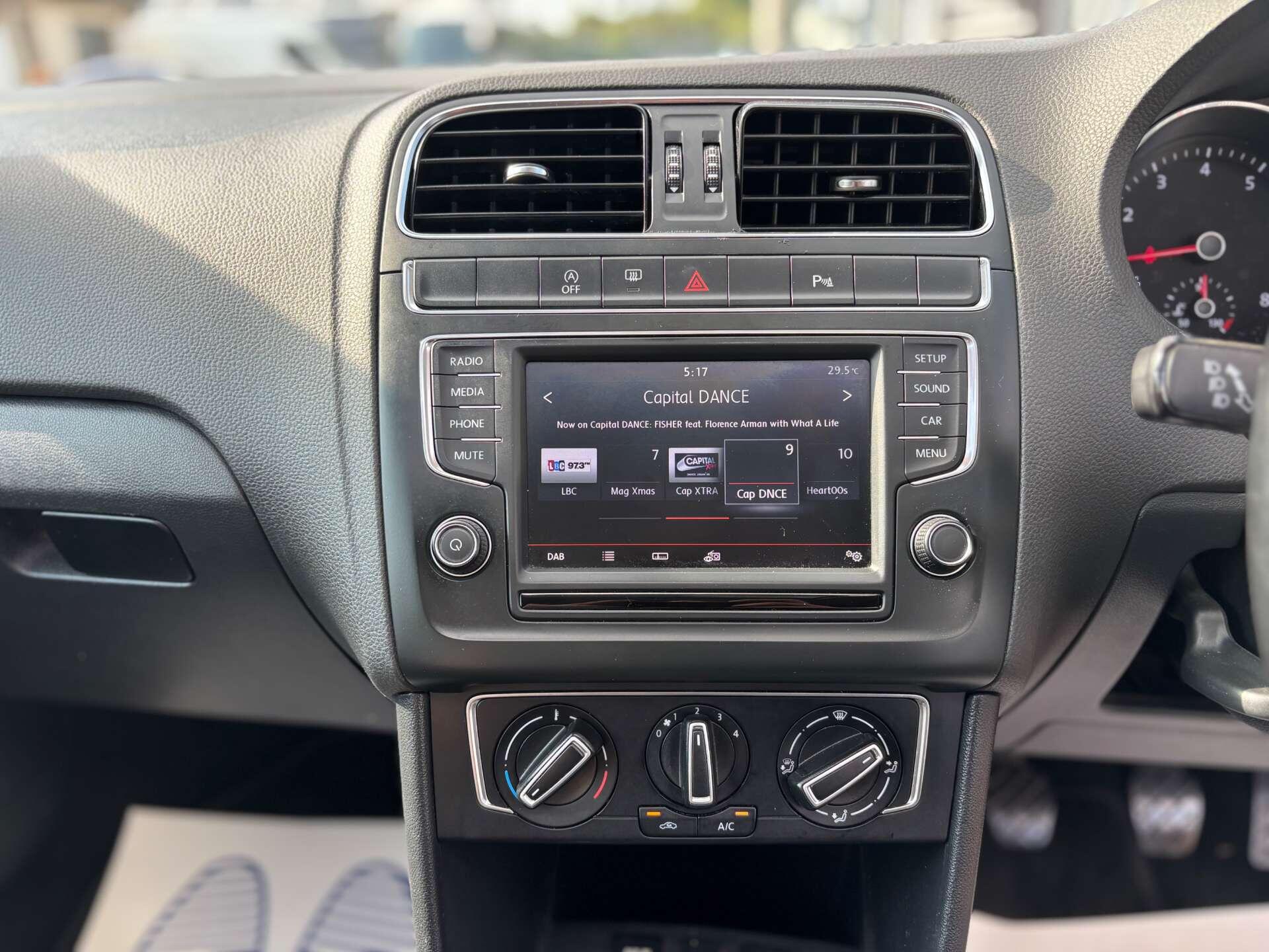 Volkswagen Polo view 37