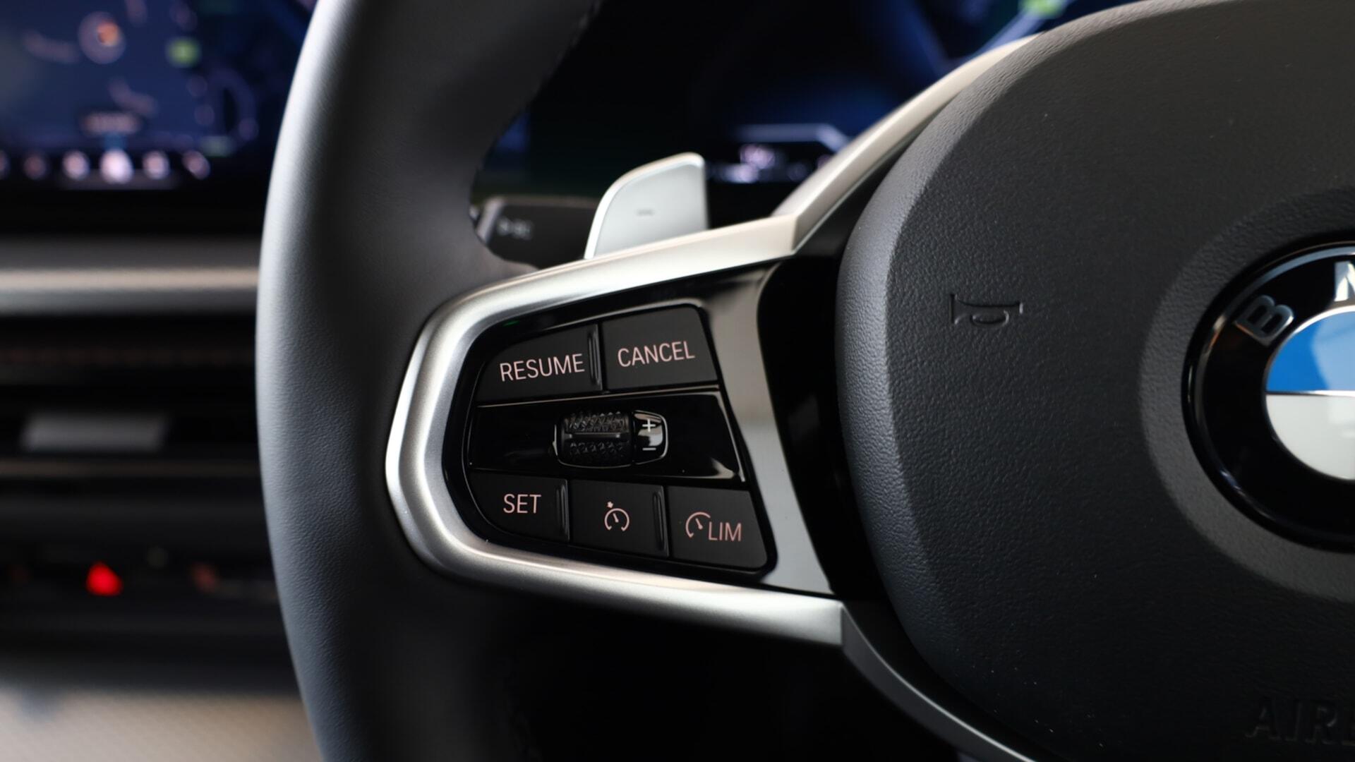 BMW 4 Series view 17