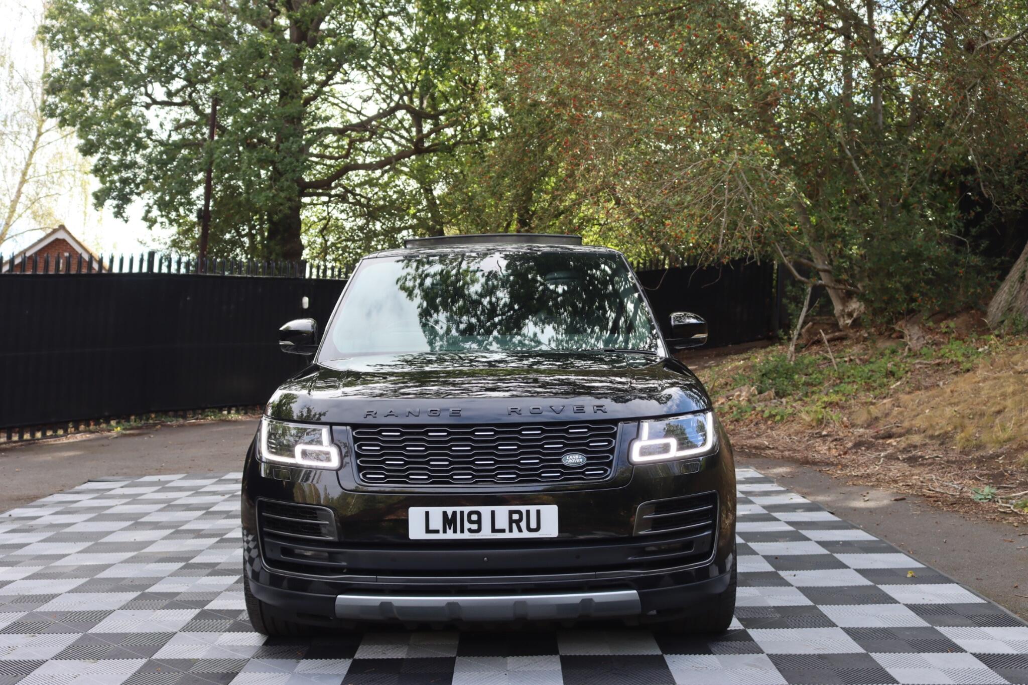 Land Rover Range Rover view 43