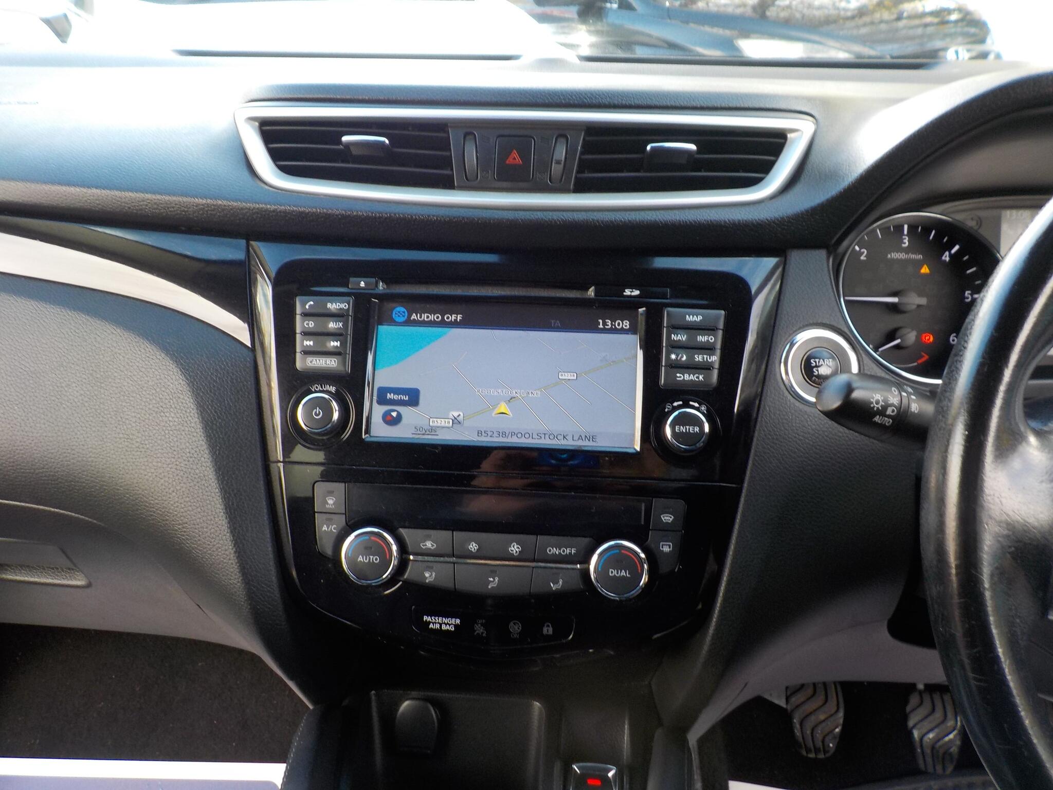 Nissan Qashqai 1.5 dCi Tekna 2WD Euro 6 (s/s) 5dr