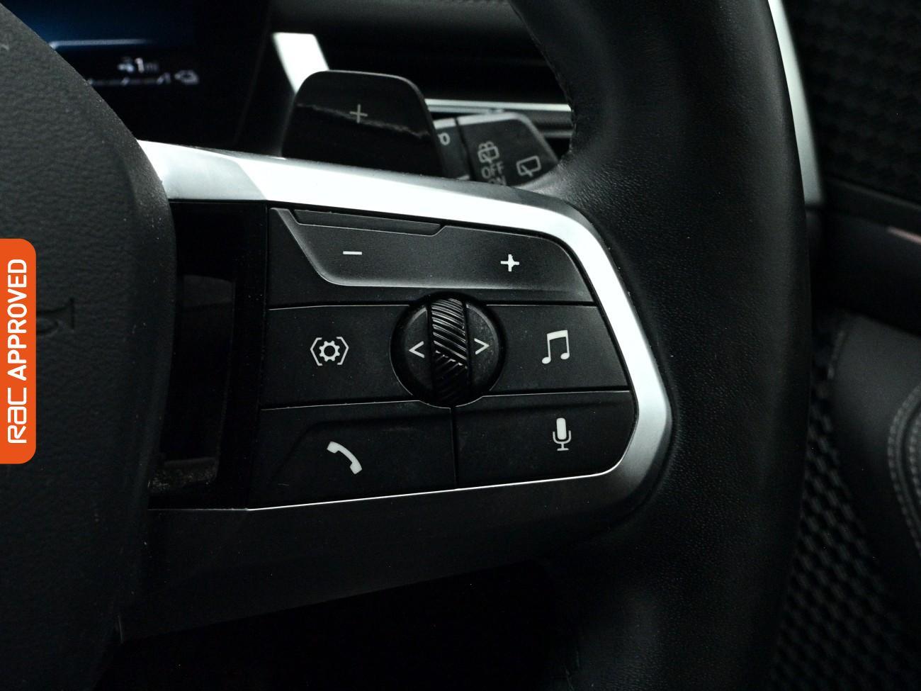 BMW 2 Series view 23