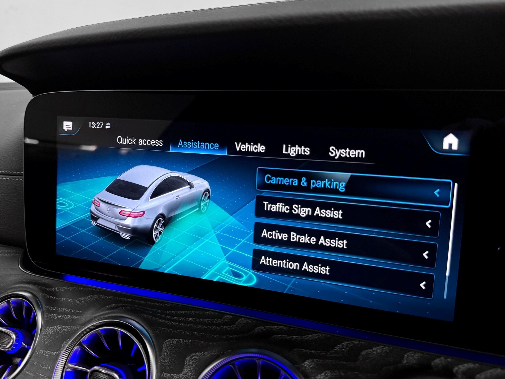 Mercedes-Benz E-Class view 55