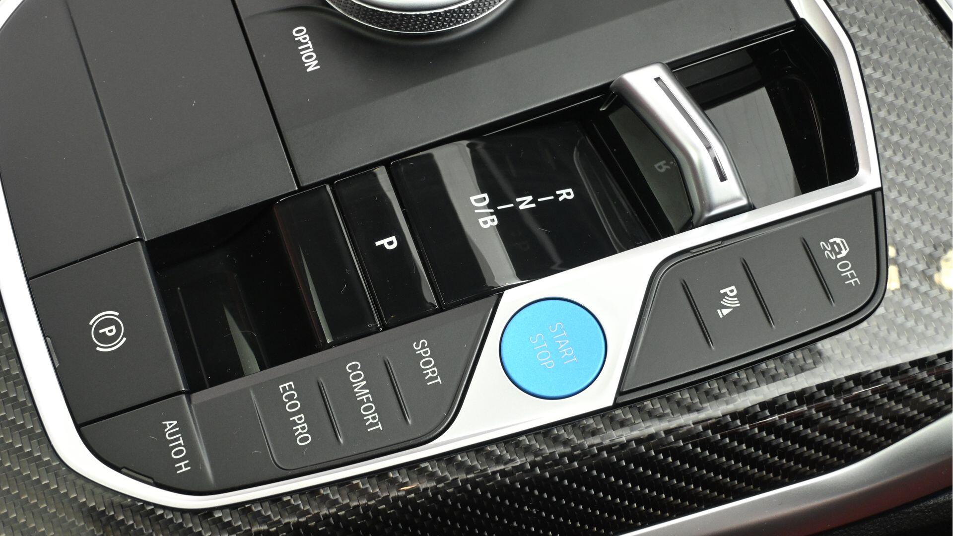 BMW i4 view 19