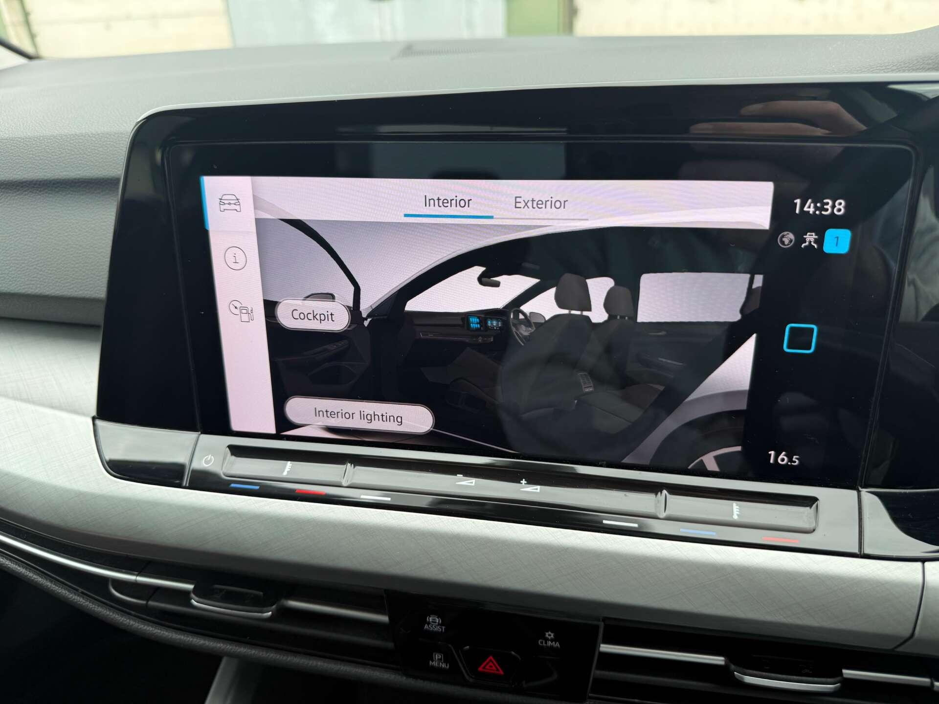 Volkswagen Golf view 34