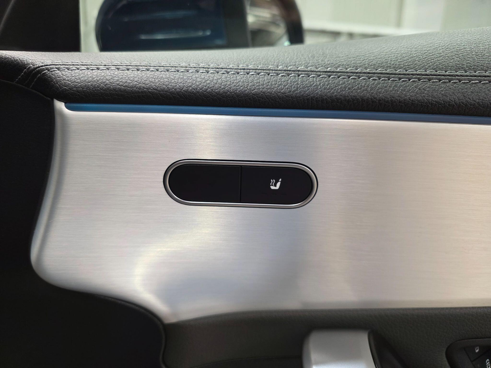 Mercedes-Benz Cla view 17