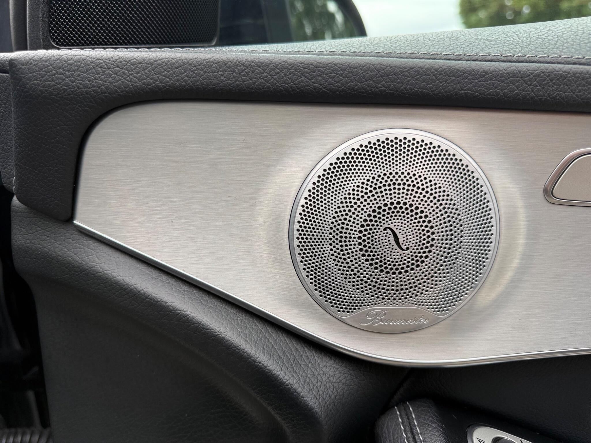 Mercedes-Benz GLC view 44