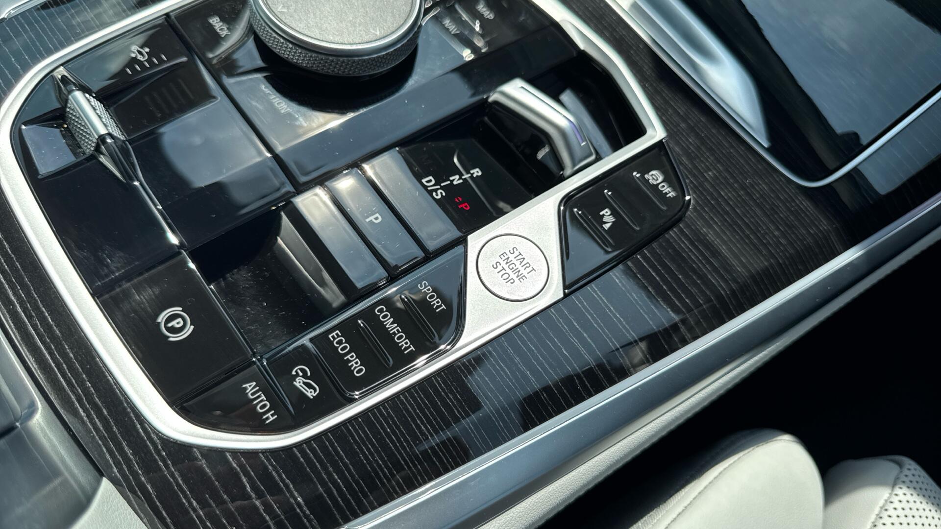 BMW X5 view 69