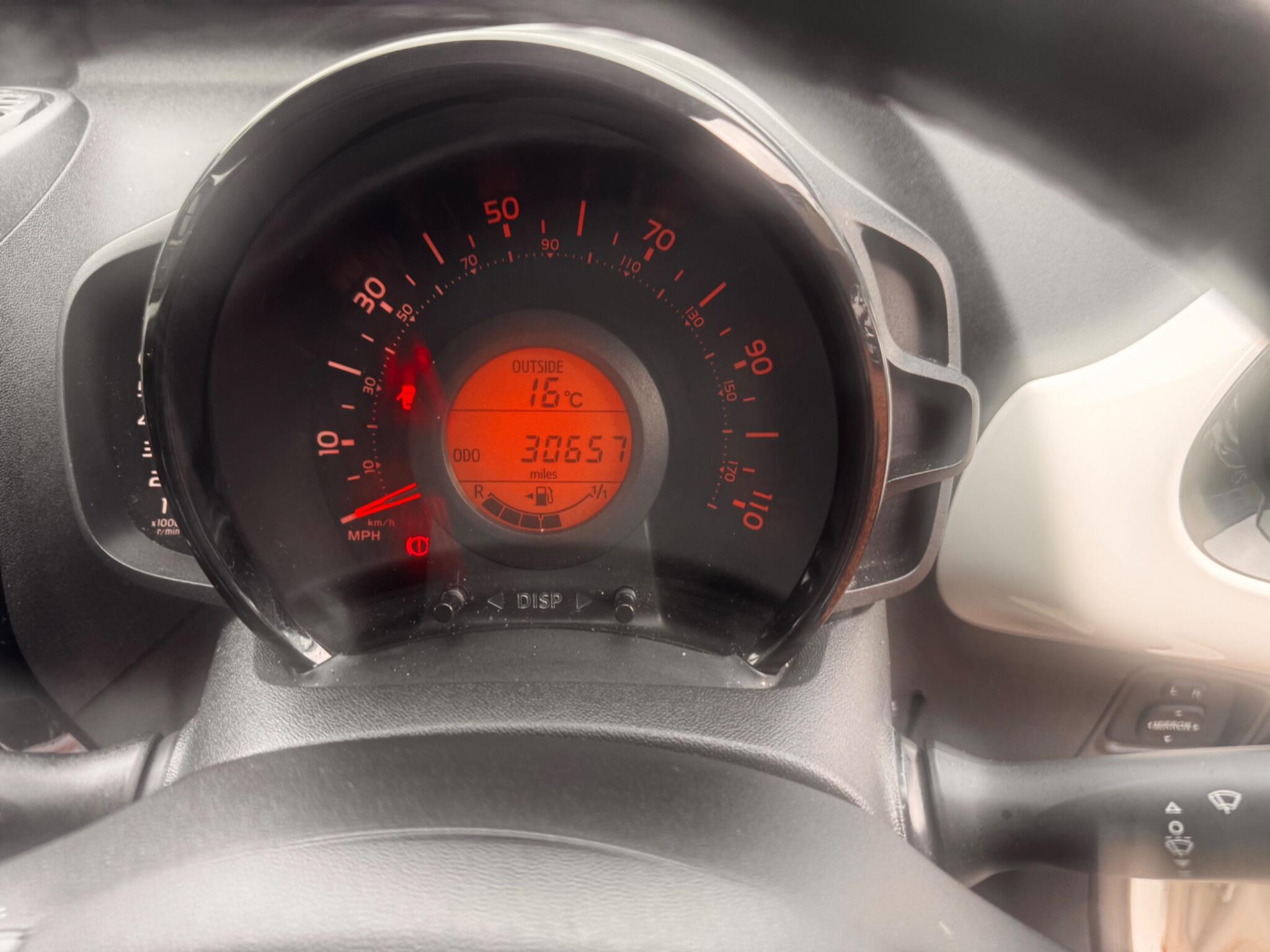 Toyota Aygo view 27