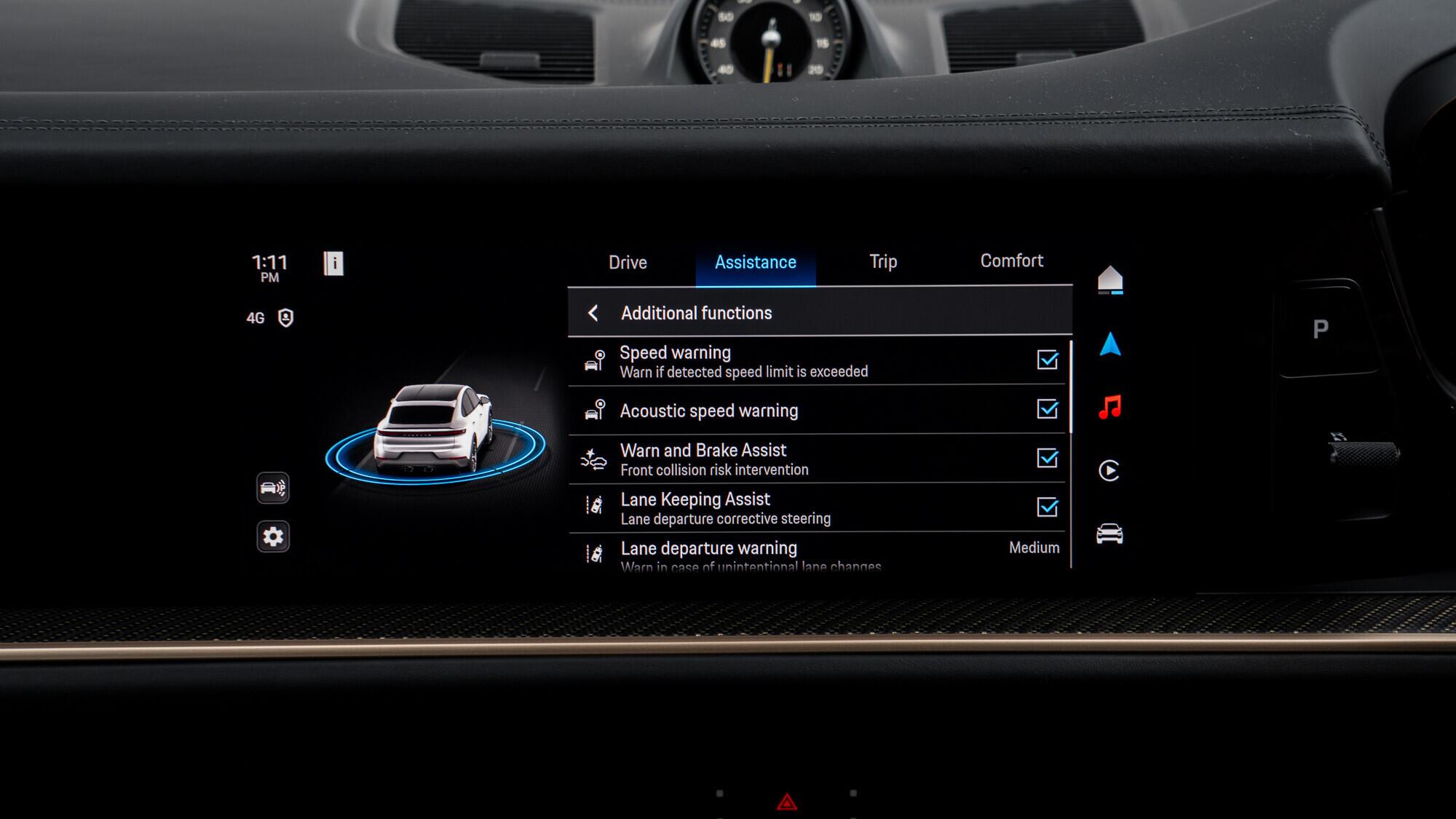Porsche Cayenne view 29