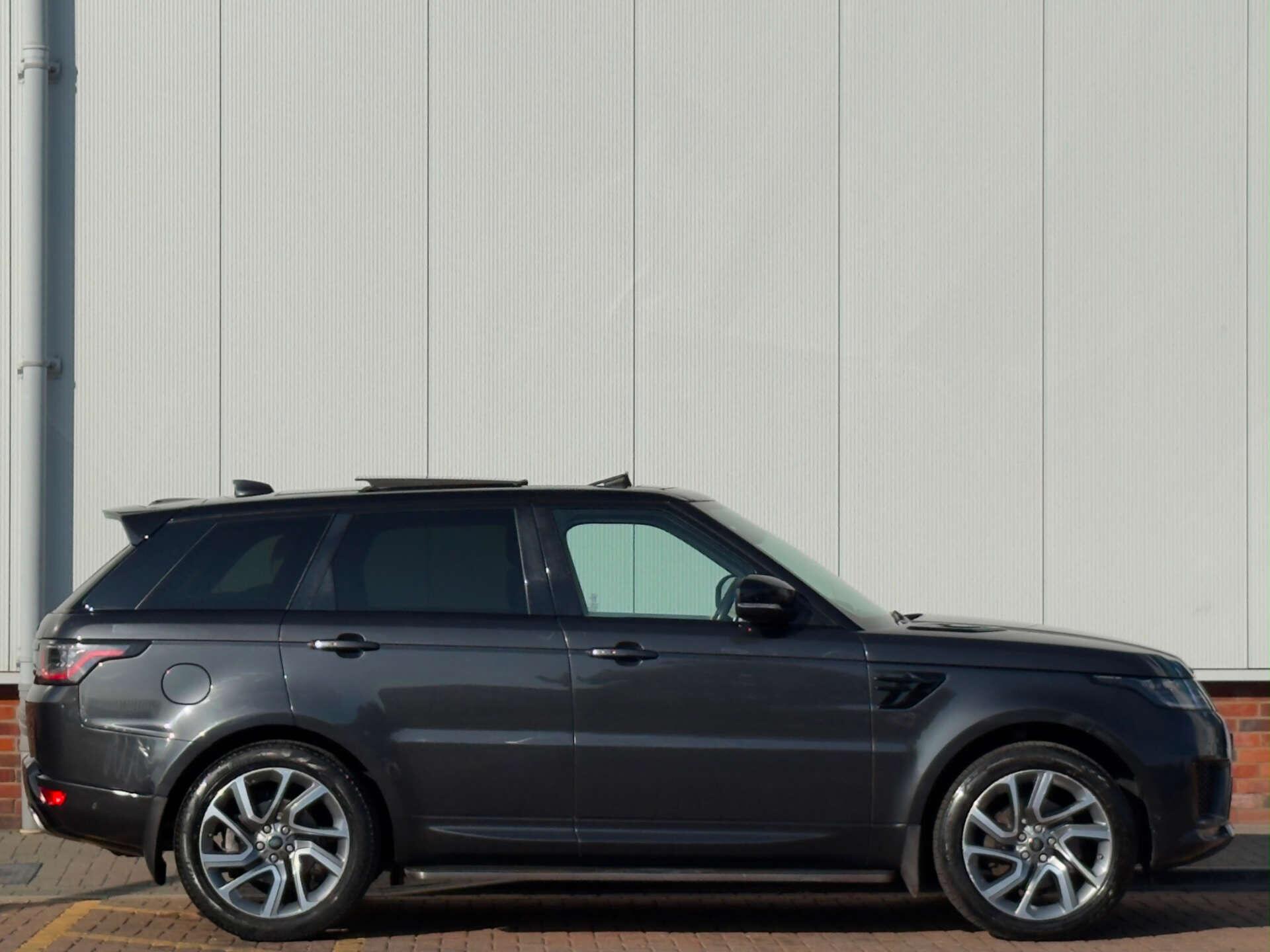 Land Rover Range Rover Sport view 8