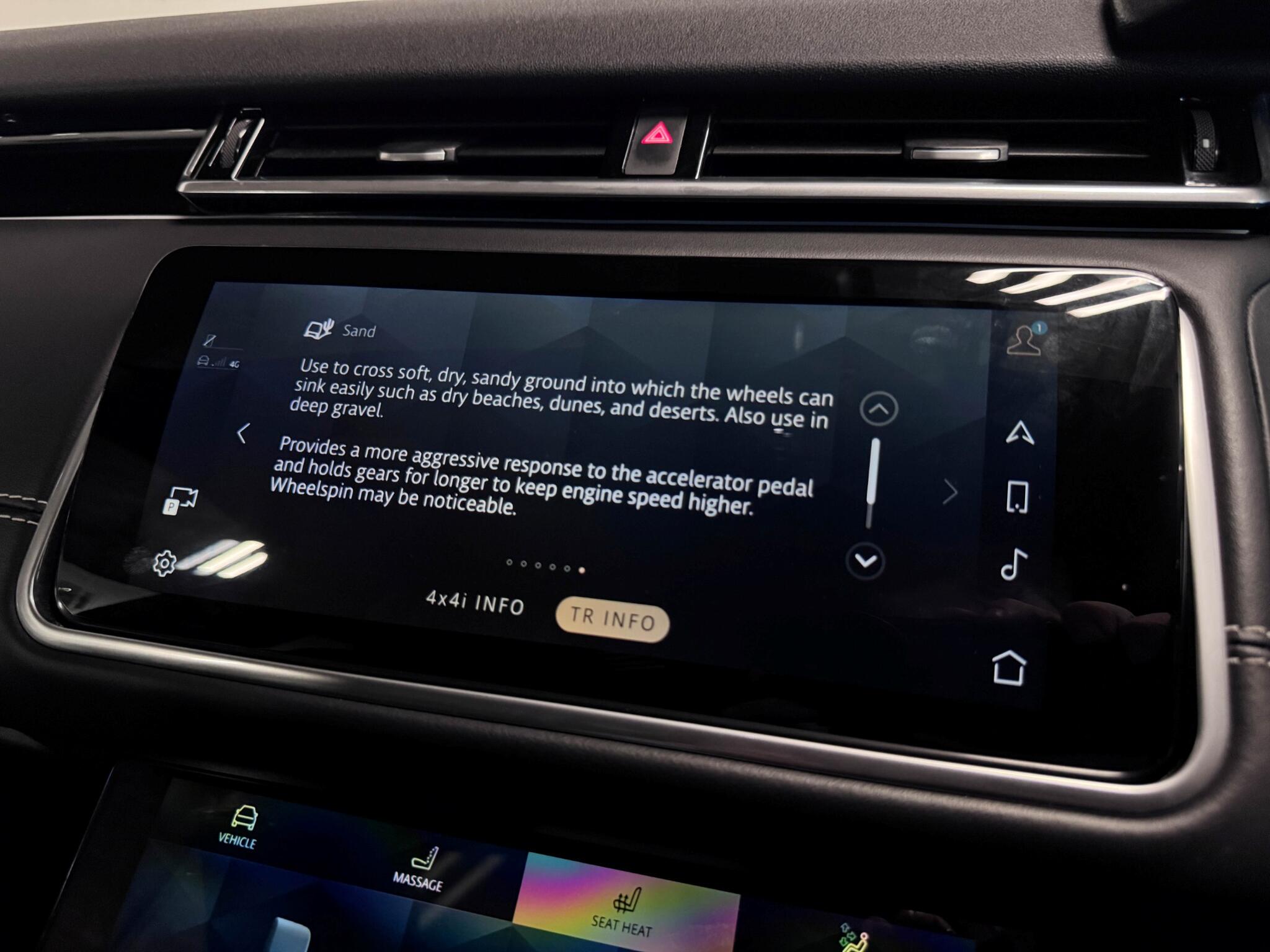 Land Rover Range Rover Velar view 52
