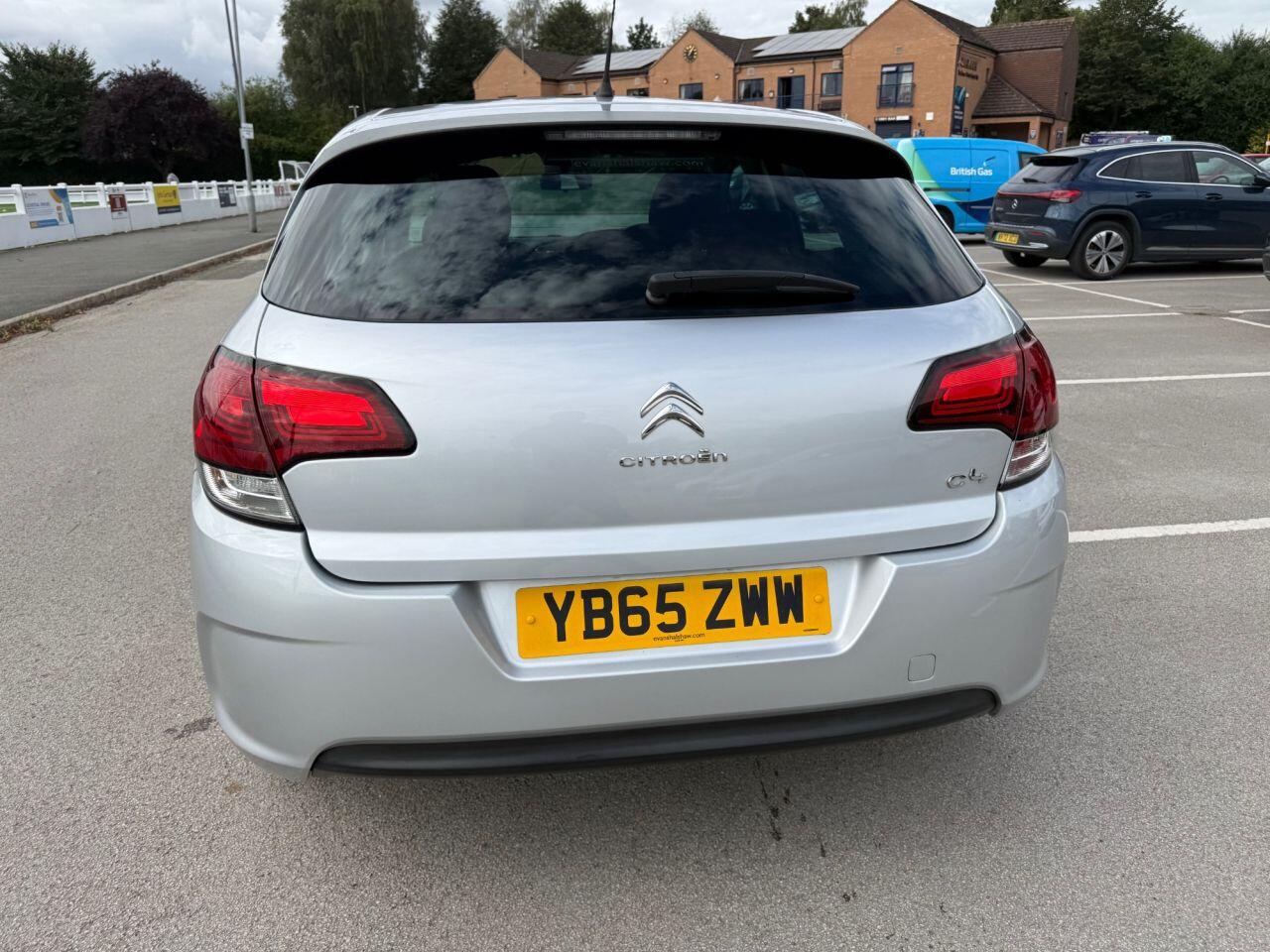 Citroen C4 view 39
