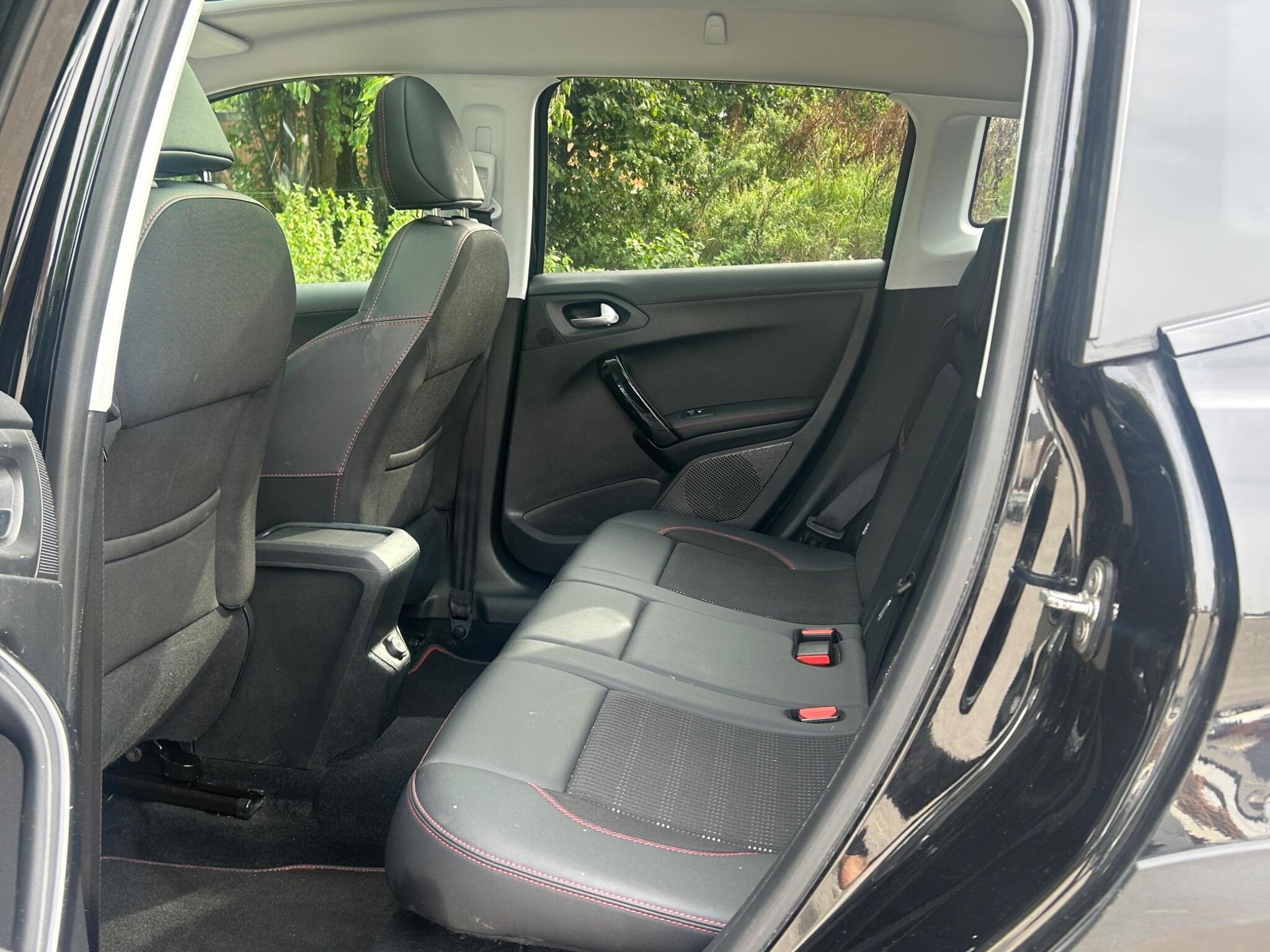 Peugeot 2008 view 20