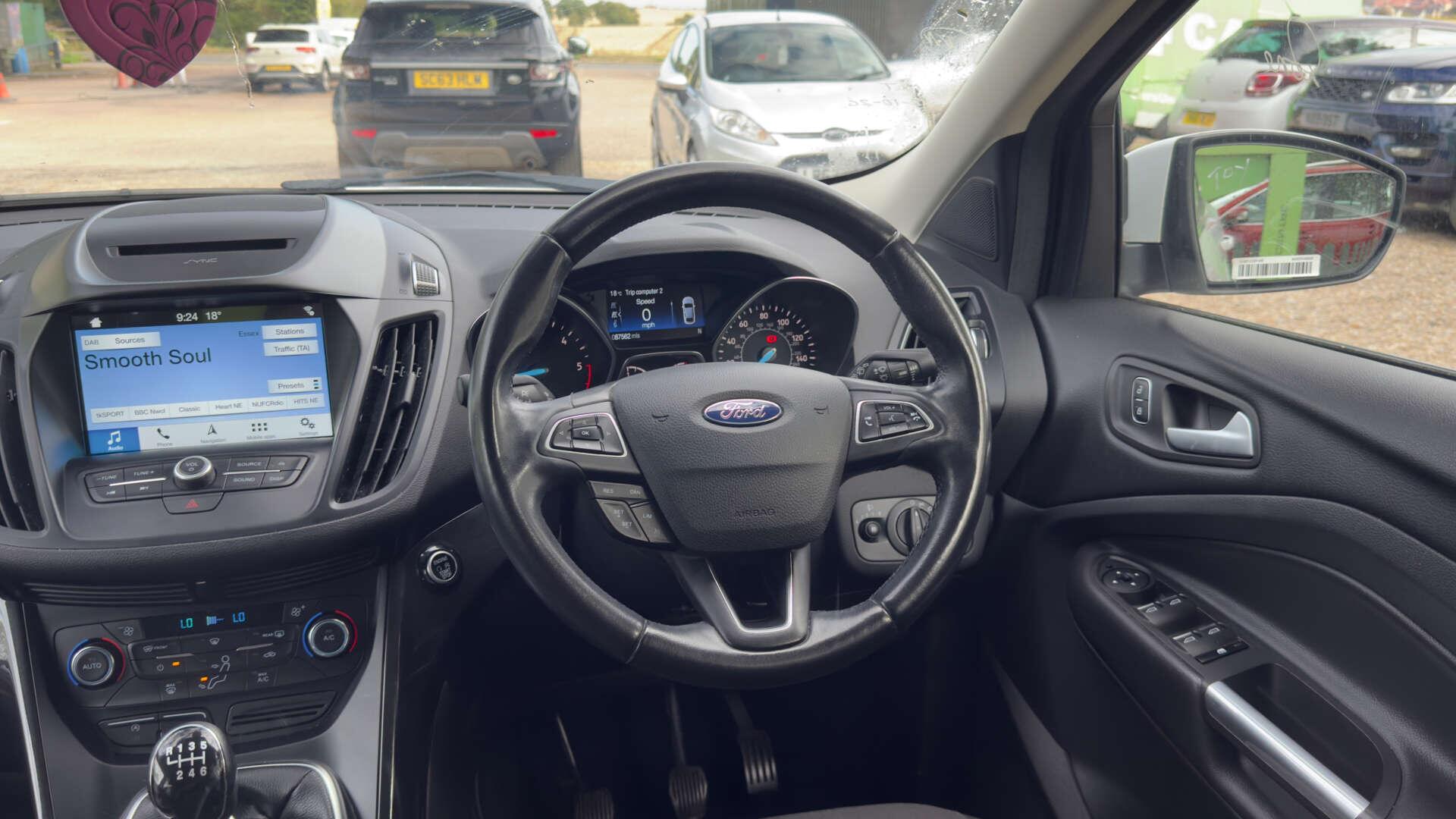 Ford Kuga view 16