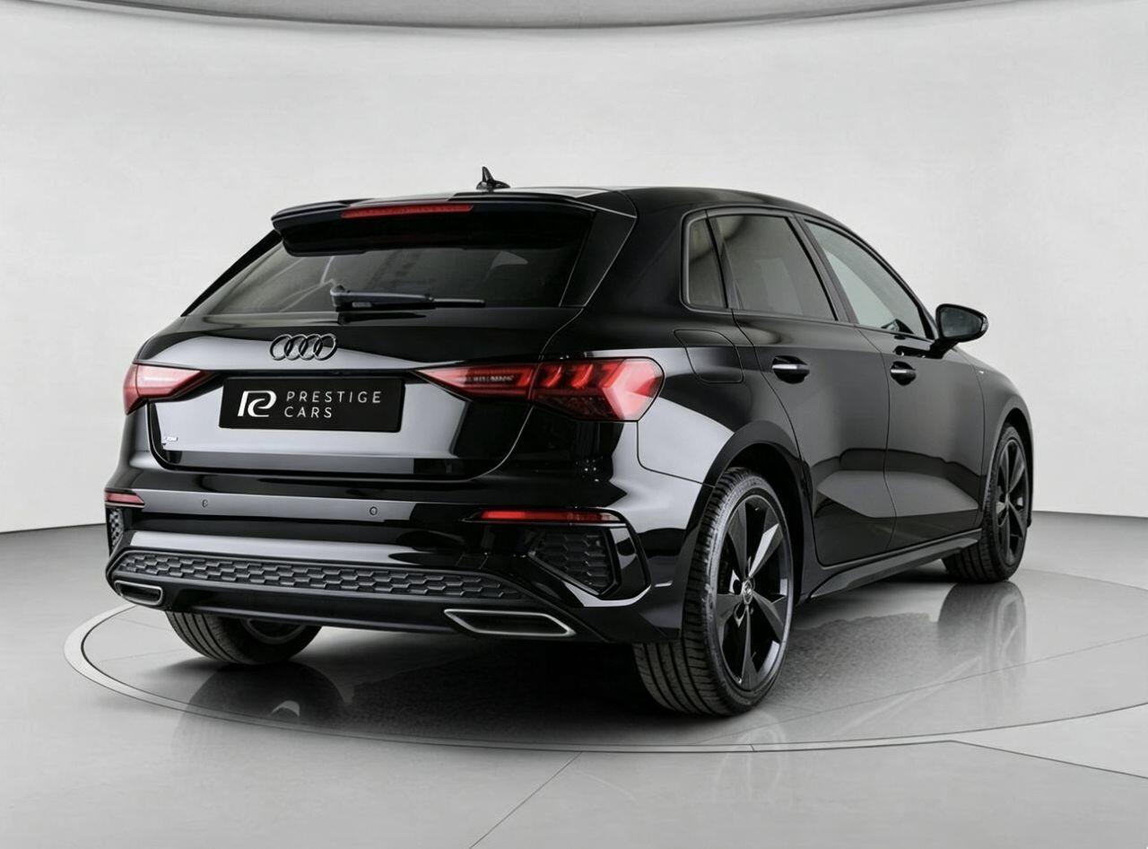 Audi A3 view 4