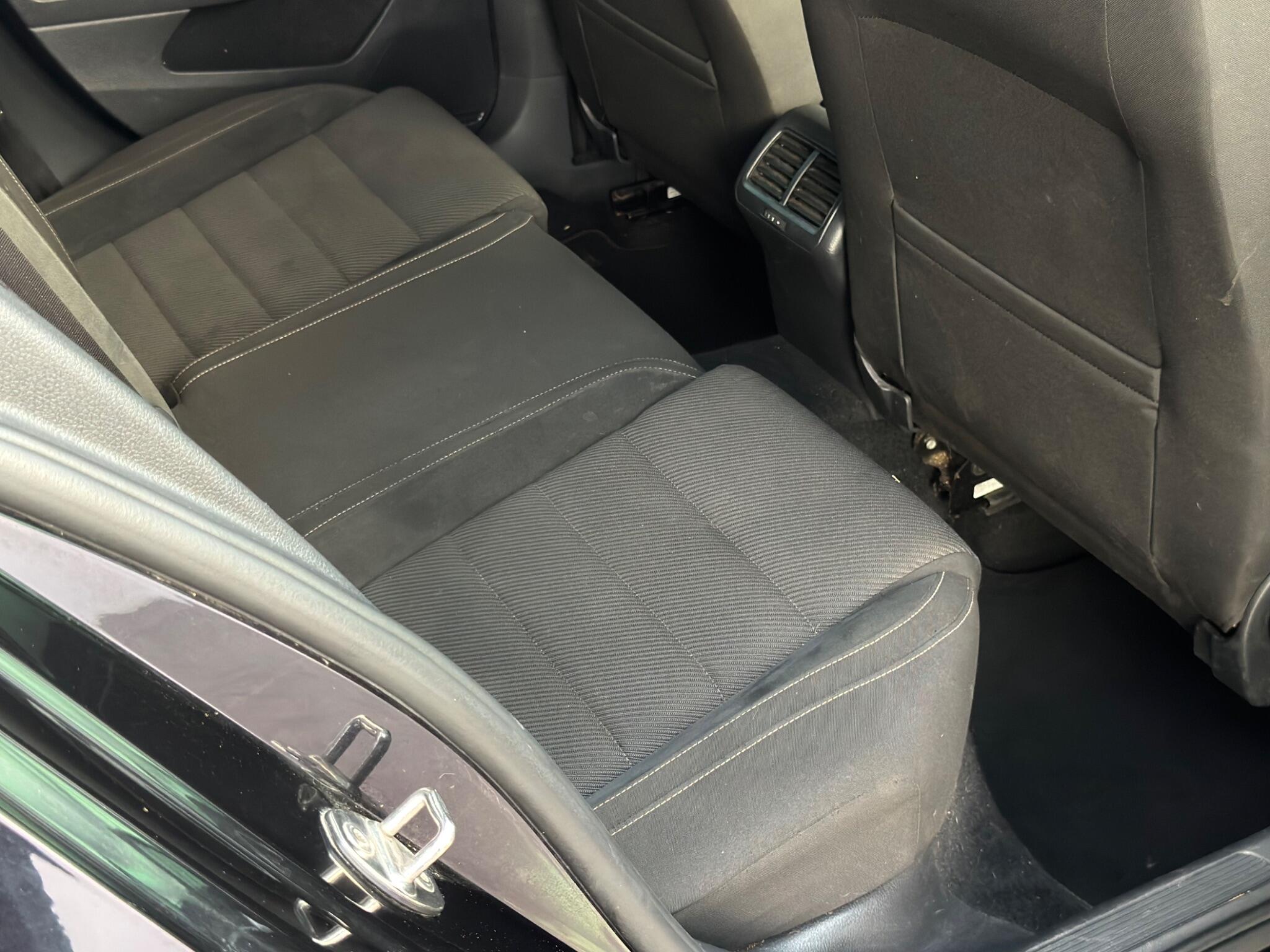 Volkswagen Golf view 55