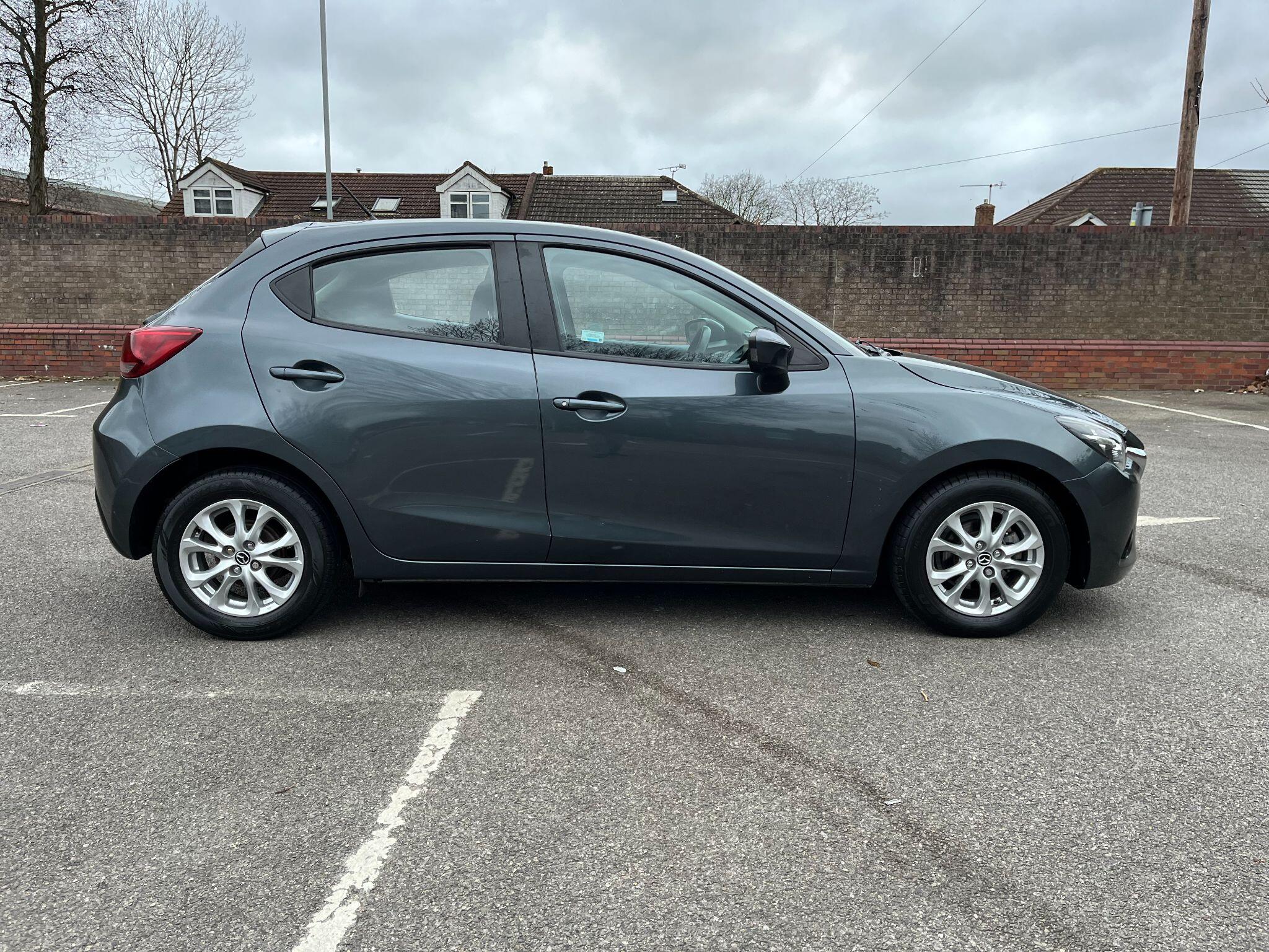 Mazda Skyactiv-G view 8