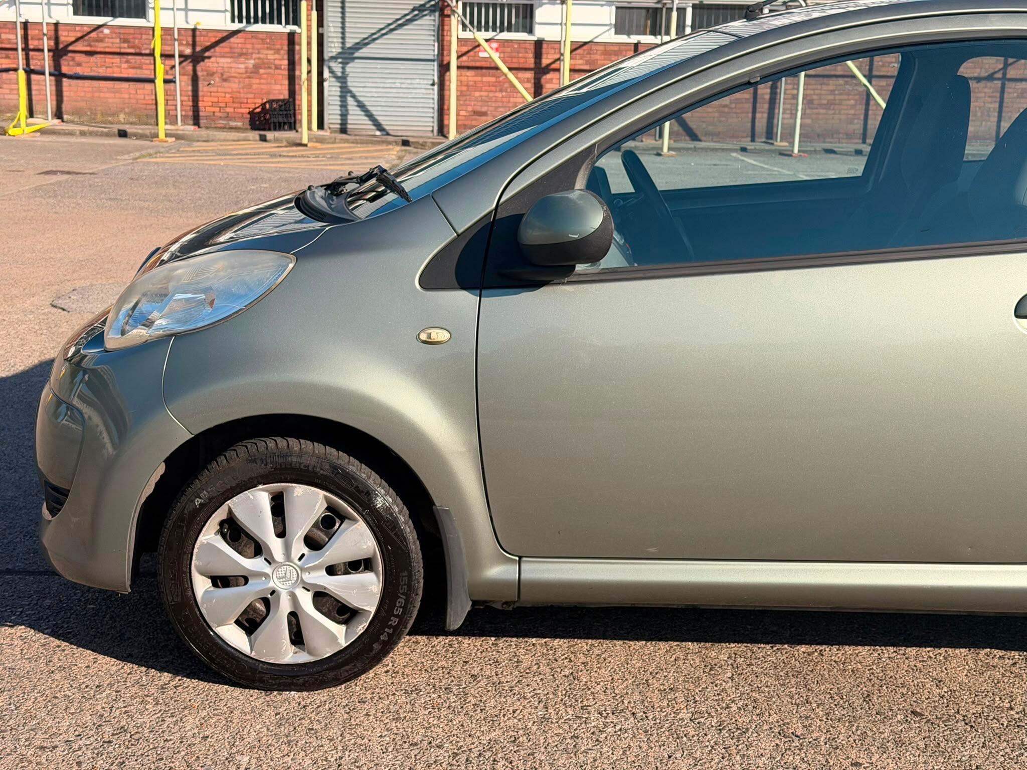 Citroen C1 view 34