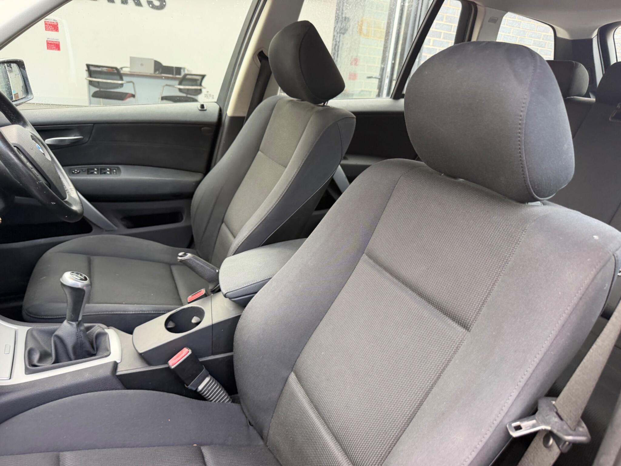 BMW X3 view 17