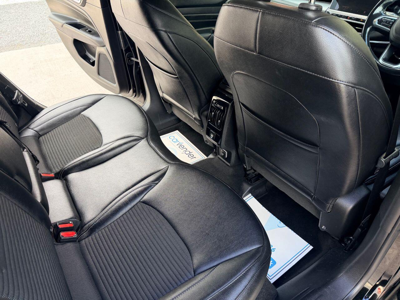 Jeep Compass view 22