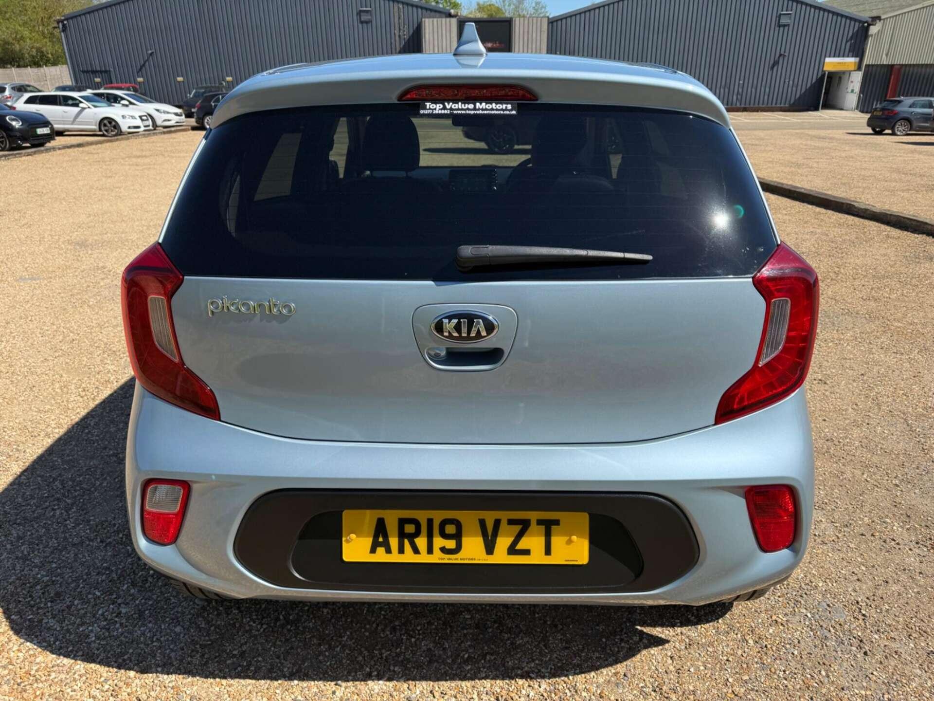 Kia Picanto view 6