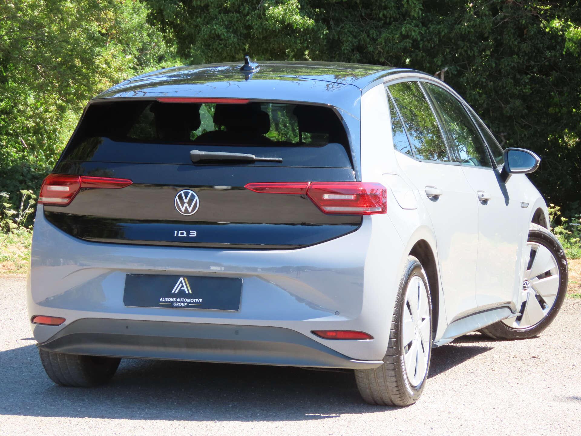 Volkswagen Id.3 view 4