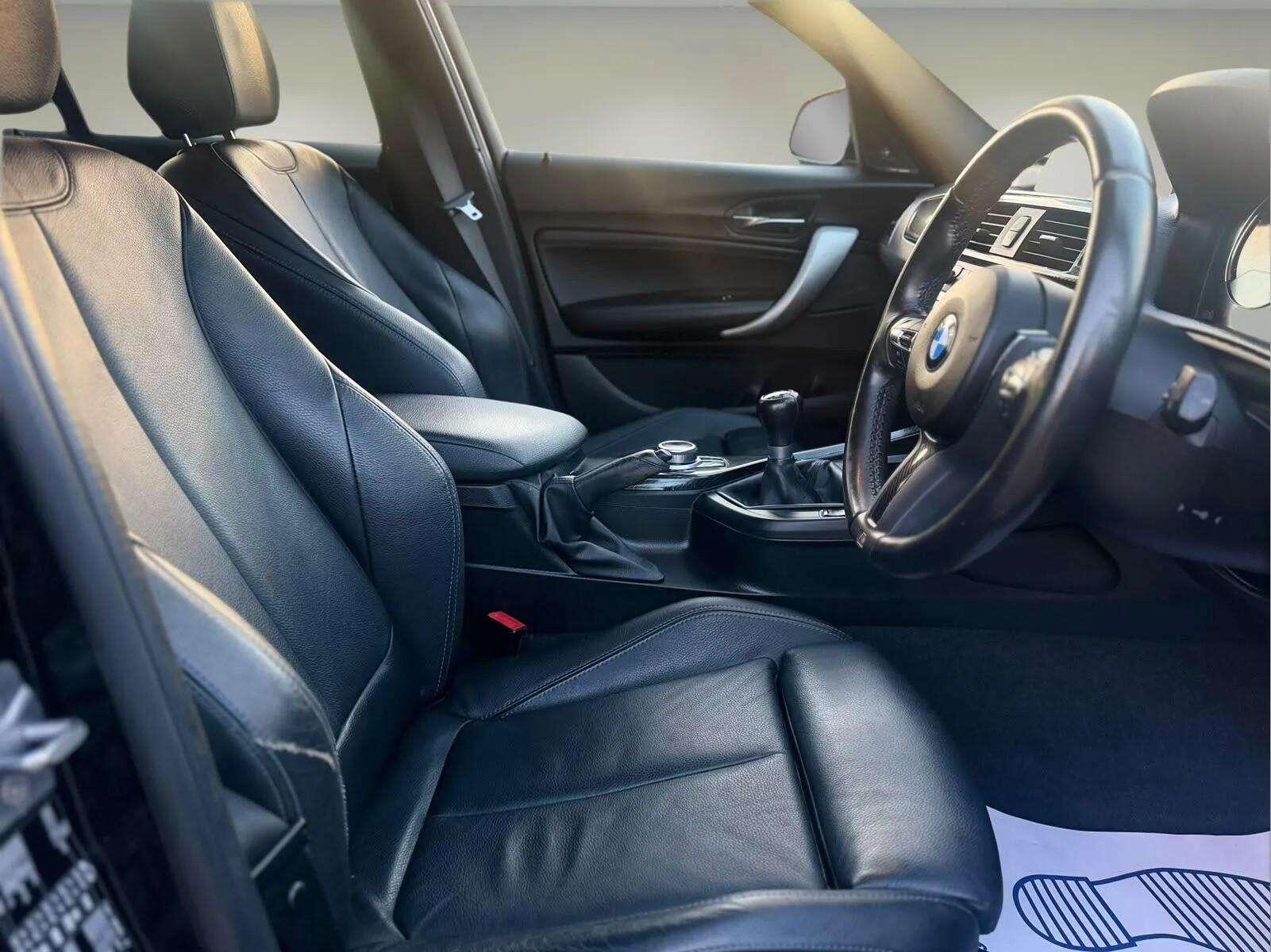 BMW 1 Series view 30