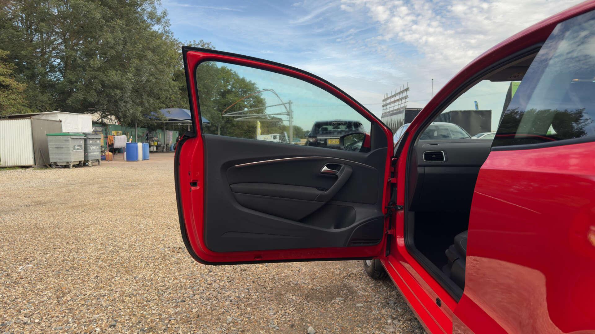 Volkswagen Polo view 34