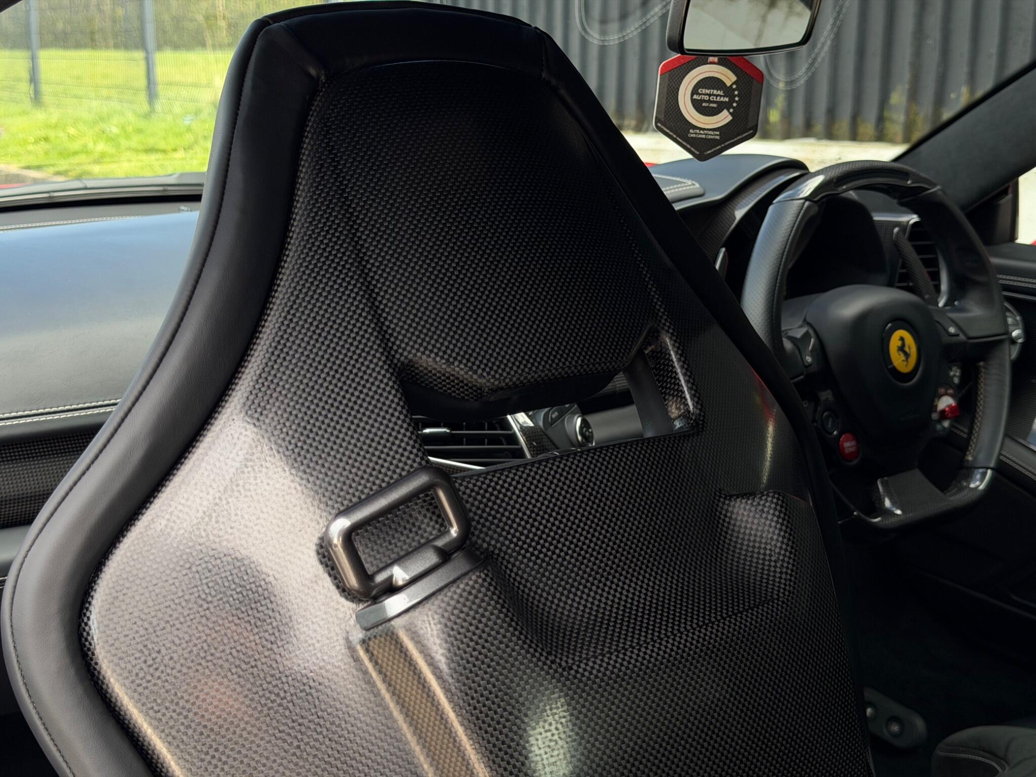 Ferrari 458 view 14