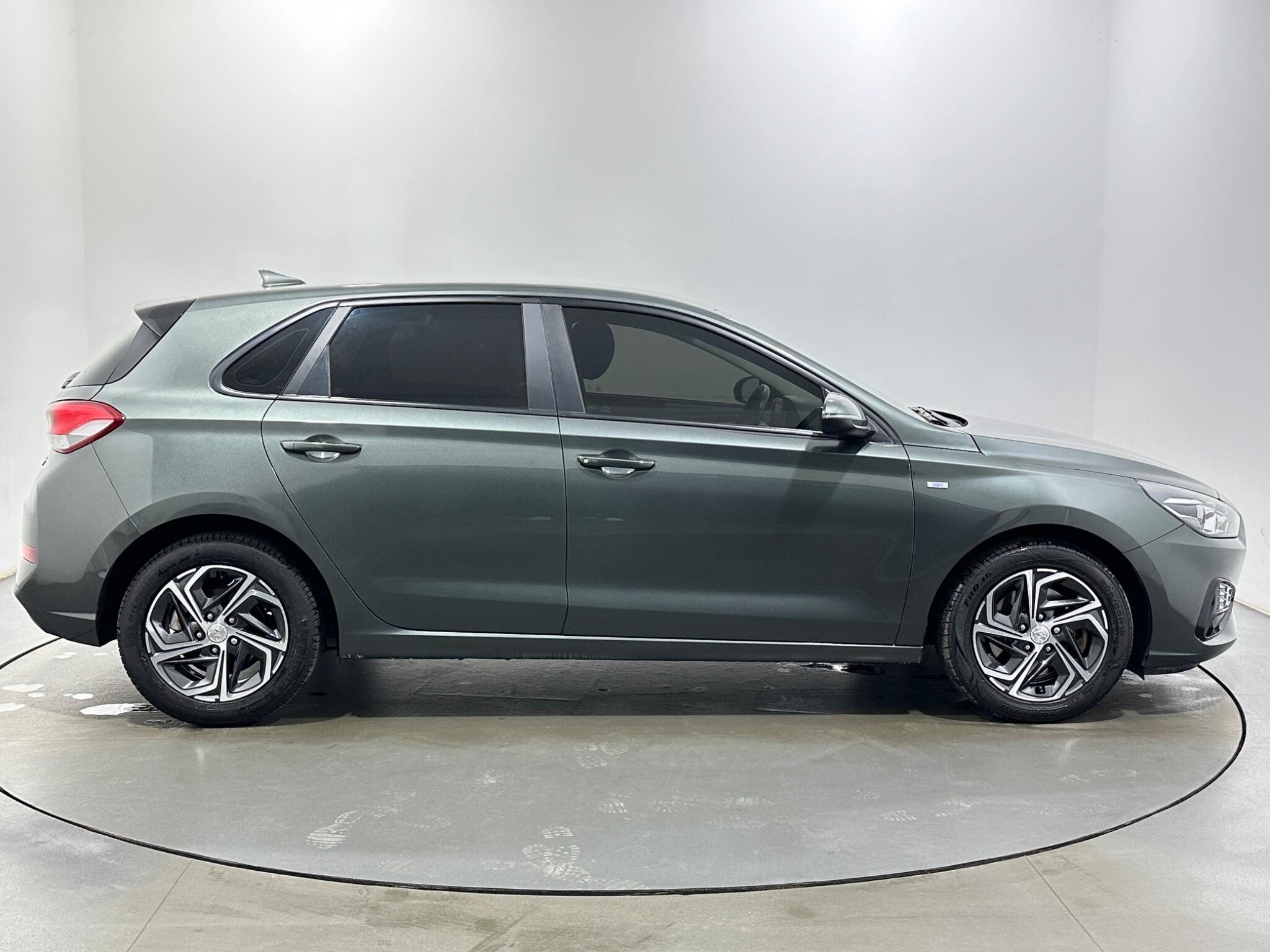 Hyundai i30 view 9