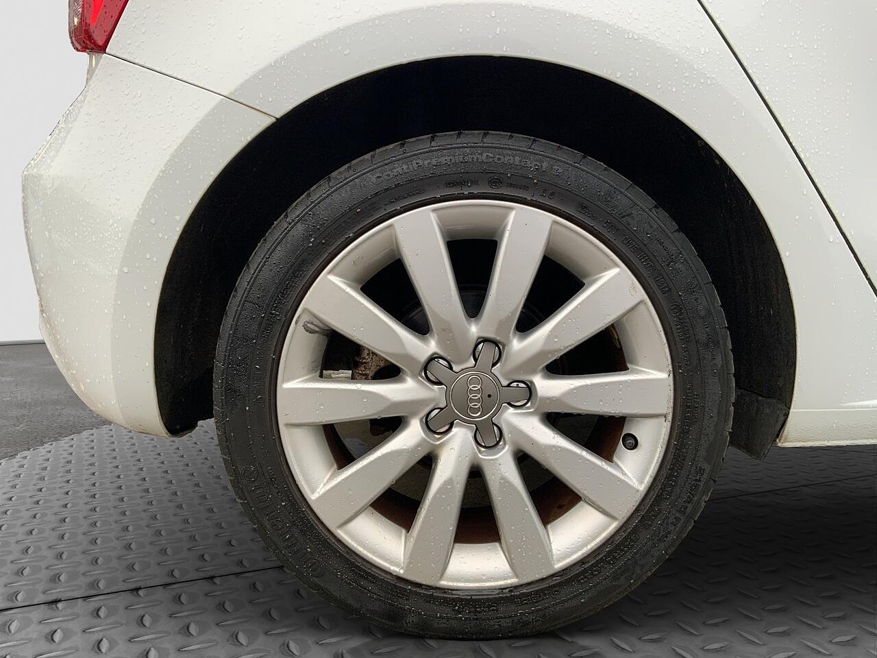 Audi A1 view 21